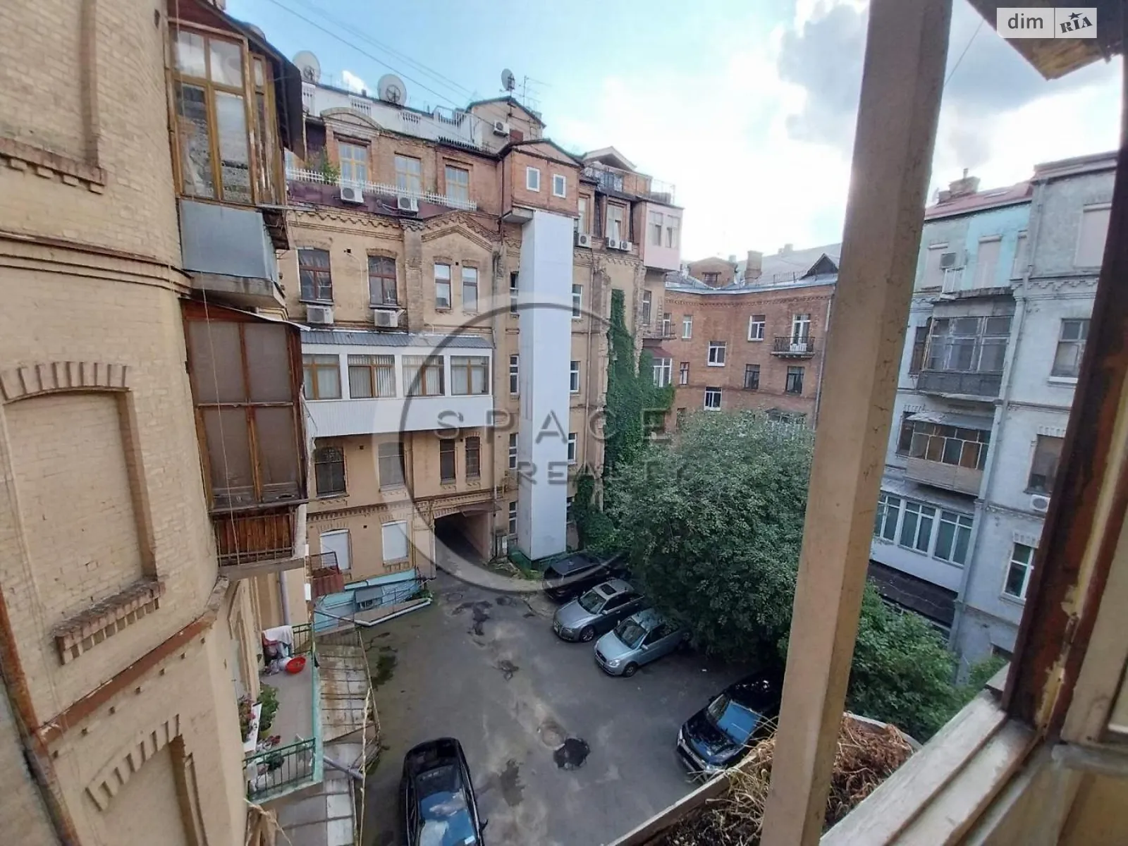 Продается 3-комнатная квартира 73 кв. м в Киеве, ул. Лютеранская, 11 - фото 1