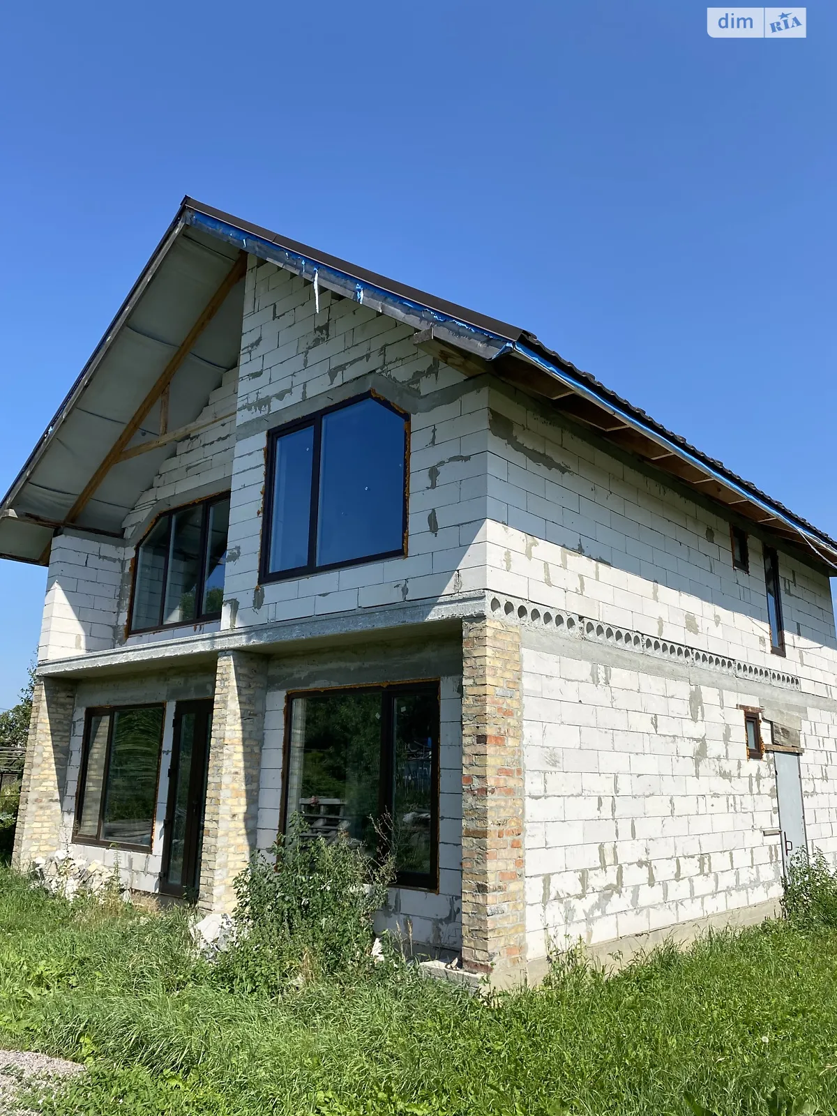 Продается дом на 2 этажа 145 кв. м с мансардой, цена: 70000 $ - фото 1