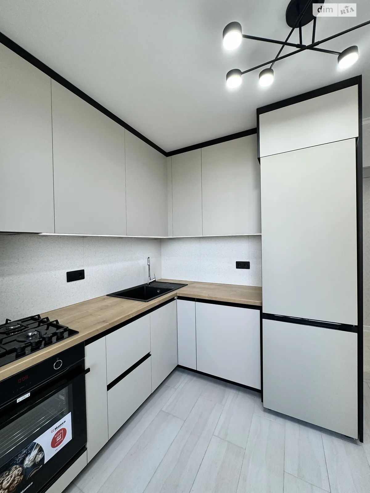 Продается 4-комнатная квартира 80 кв. м в, цена: 110000 $ - фото 1