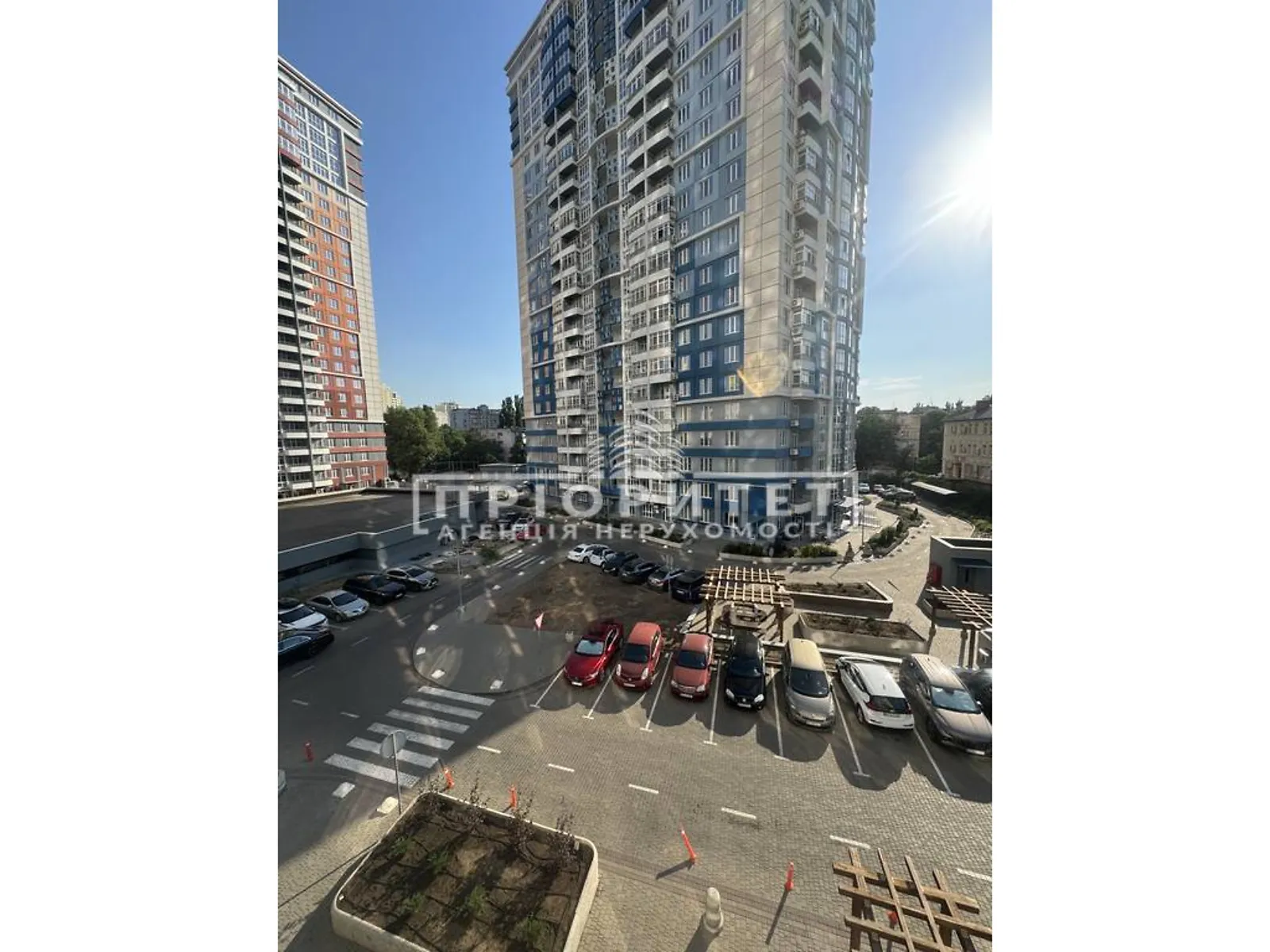 Продається 1-кімнатна квартира 44 кв. м у Одесі, просп. Лесі Українки - фото 1