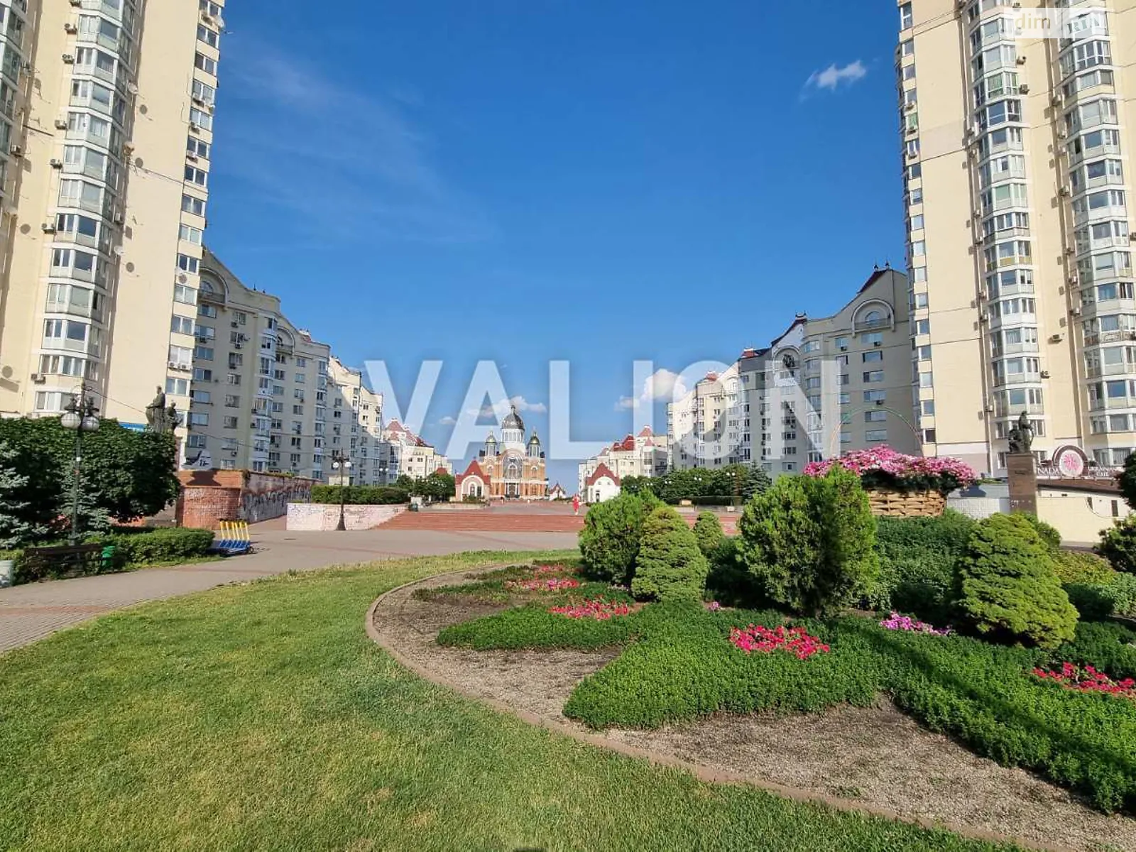 Продается 4-комнатная квартира 159.4 кв. м в Киеве, просп. Владимира Ивасюка, 24А - фото 1