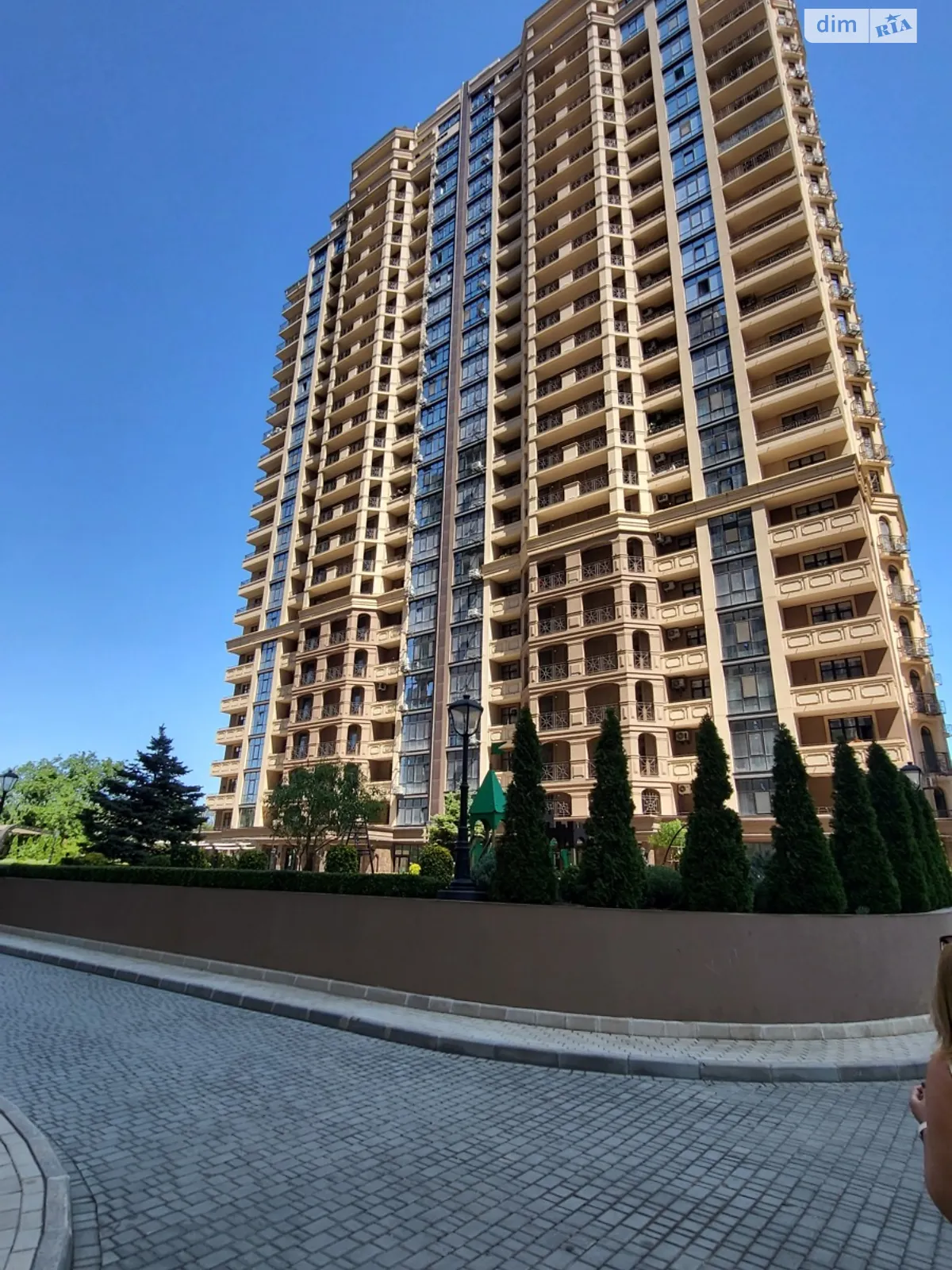 Продається 2-кімнатна квартира 75 кв. м у Одесі, пров. Курортний - фото 1