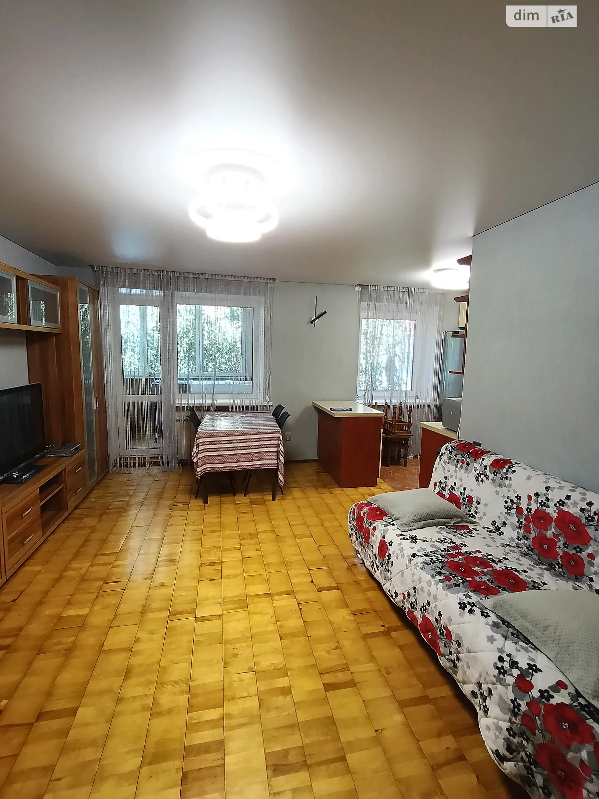 Продается 3-комнатная квартира 57 кв. м в Хмельницком, ул. Вайсера - фото 1
