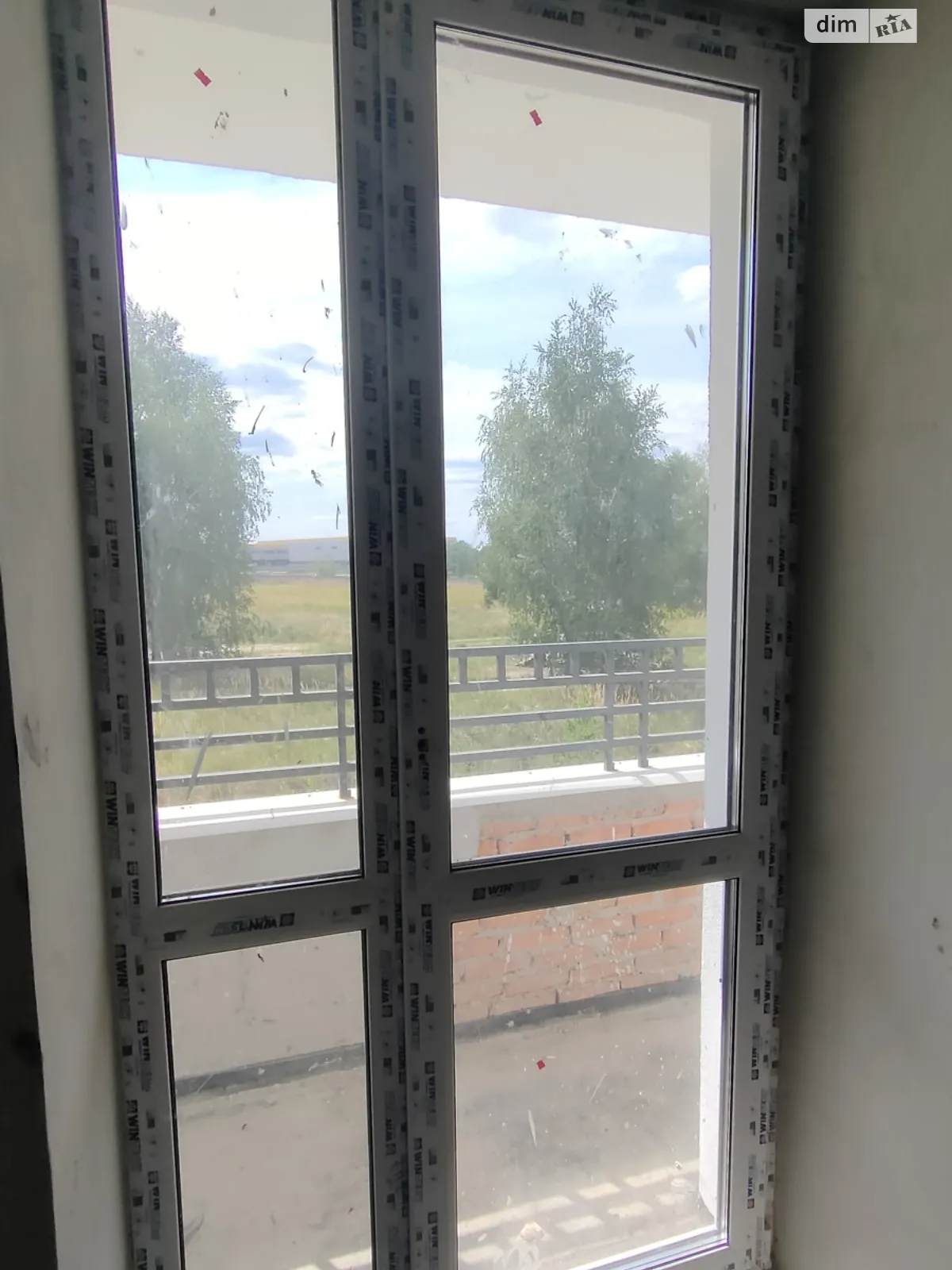 Продається 1-кімнатна квартира 38 кв. м у Бучі, вул. Амосова, 4 - фото 1