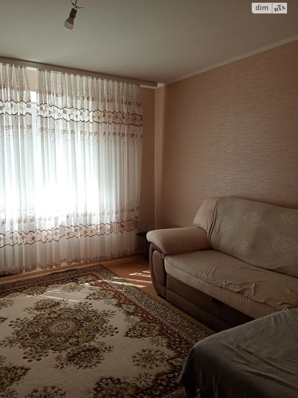 Продается 2-комнатная квартира 55 кв. м в Полтаве, ул. Бедного Александра - фото 1