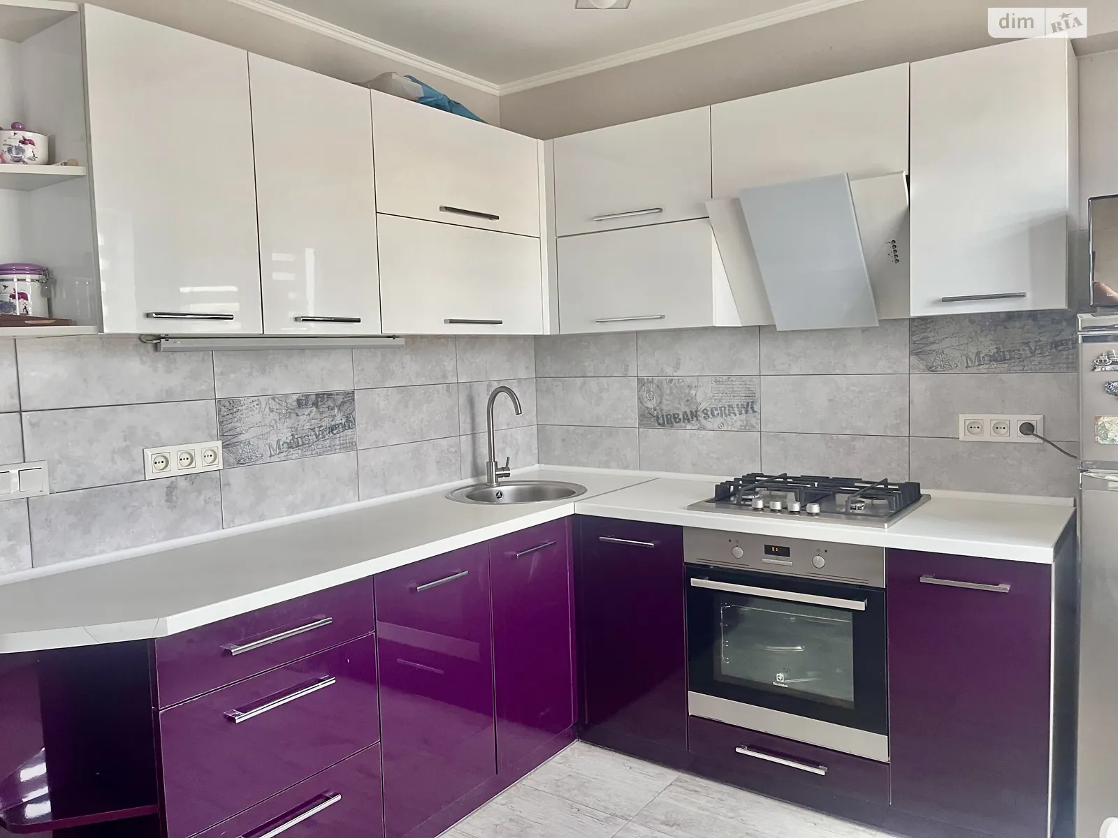 2-комнатная квартира 53.39 кв. м в Запорожье, ул. Товарищеская - фото 1