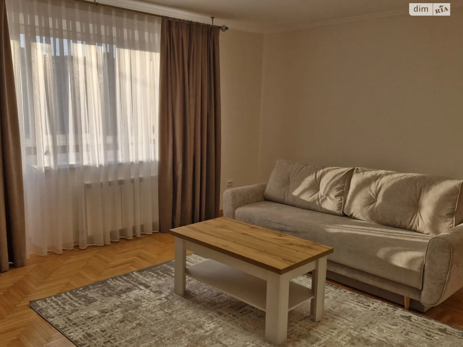 Продается 3-комнатная квартира 92.3 кв. м в Ивано-Франковске, ул. Пасечная, 21 - фото 1