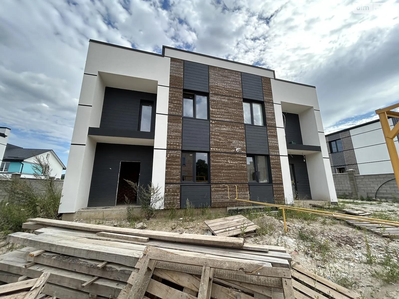 Продается часть дома 120 кв. м с бассейном, цена: 75000 $ - фото 1