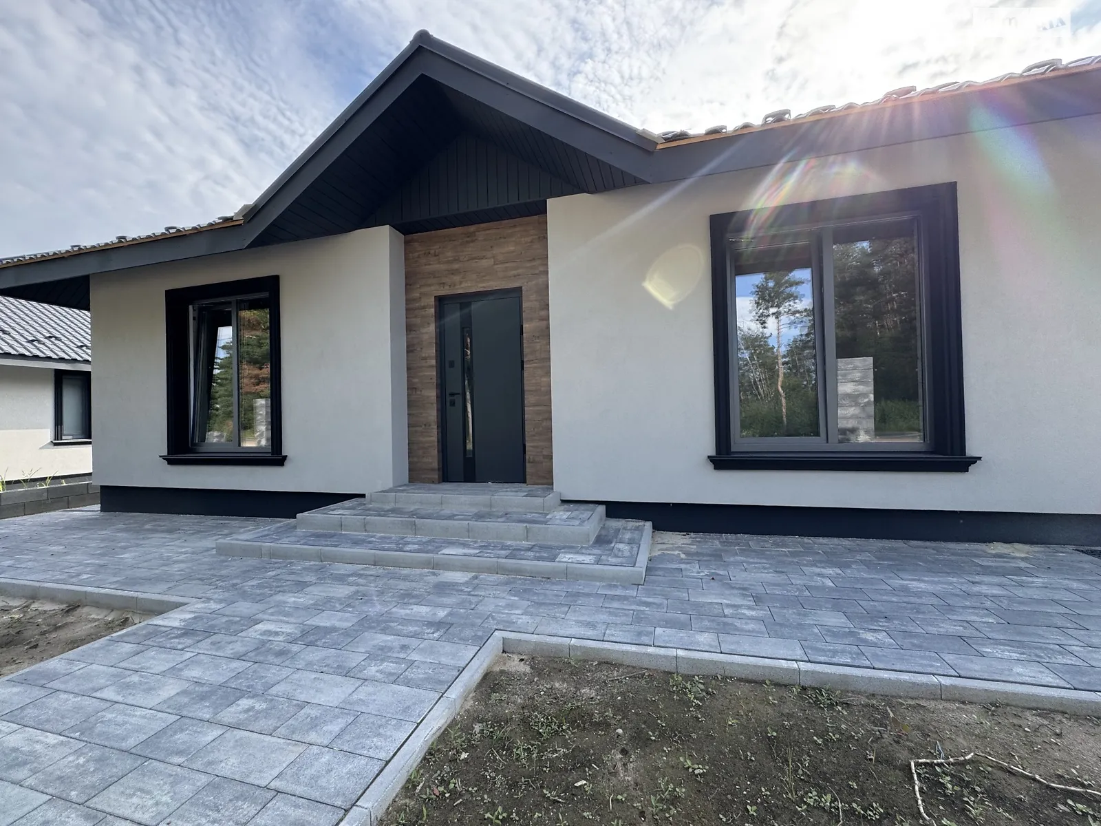 Продается одноэтажный дом 98 кв. м с беседкой, цена: 90000 $ - фото 1