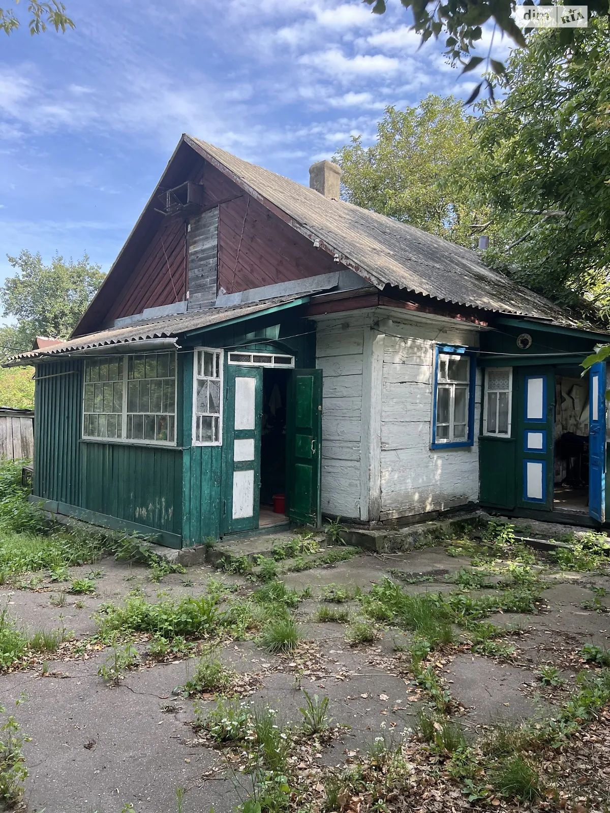 Продается дом на 2 этажа 105.8 кв. м с бассейном, цена: 15900 $ - фото 1