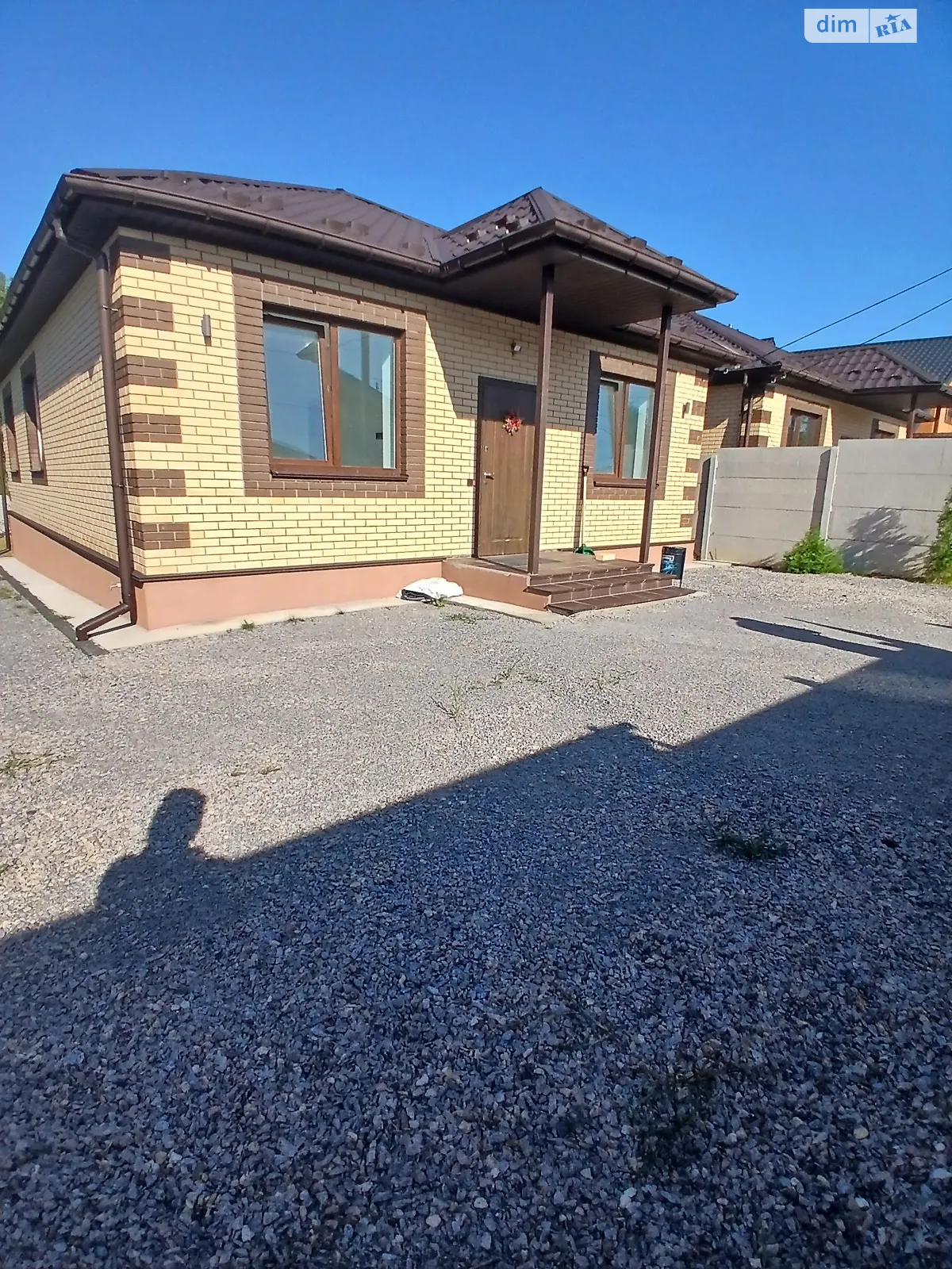 Продается одноэтажный дом 83 кв. м с верандой, цена: 100000 $ - фото 1