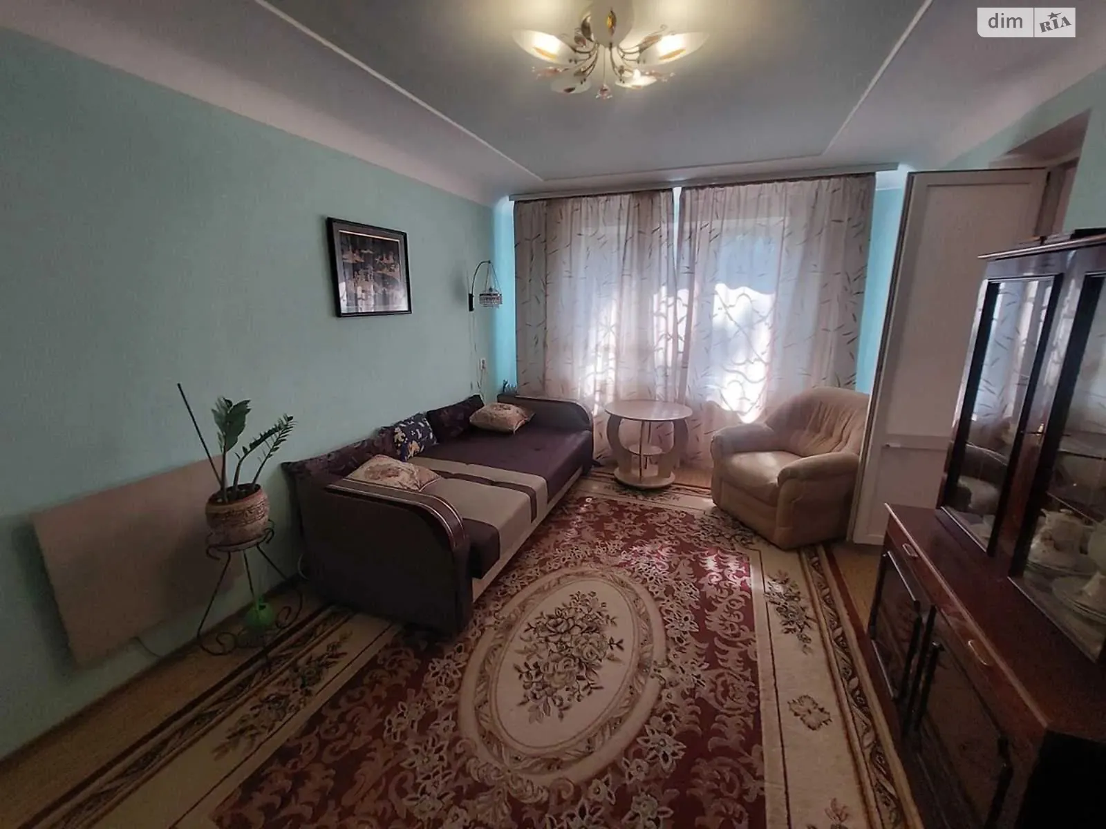 Продается 3-комнатная квартира 54 кв. м в Кременчуге, ул. Троицкая - фото 1