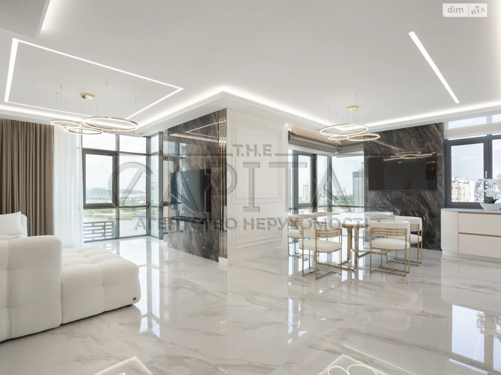 Продается 3-комнатная квартира 136.2 кв. м в Киеве, ул. Трускавецкая, 10Г - фото 1