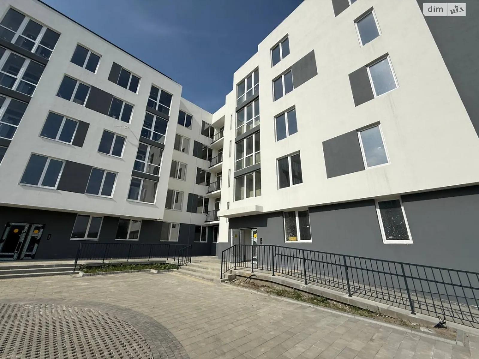 Продается 2-комнатная квартира 62 кв. м в Львове, ул. Вулецкая - фото 1