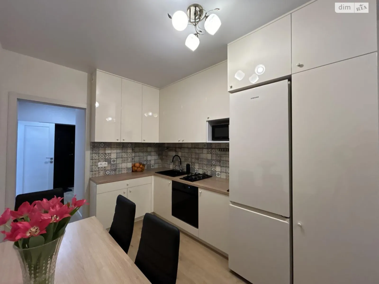 Продается 1-комнатная квартира 41 кв. м в Чабанах, ул. Машиностроителей, 16 - фото 1