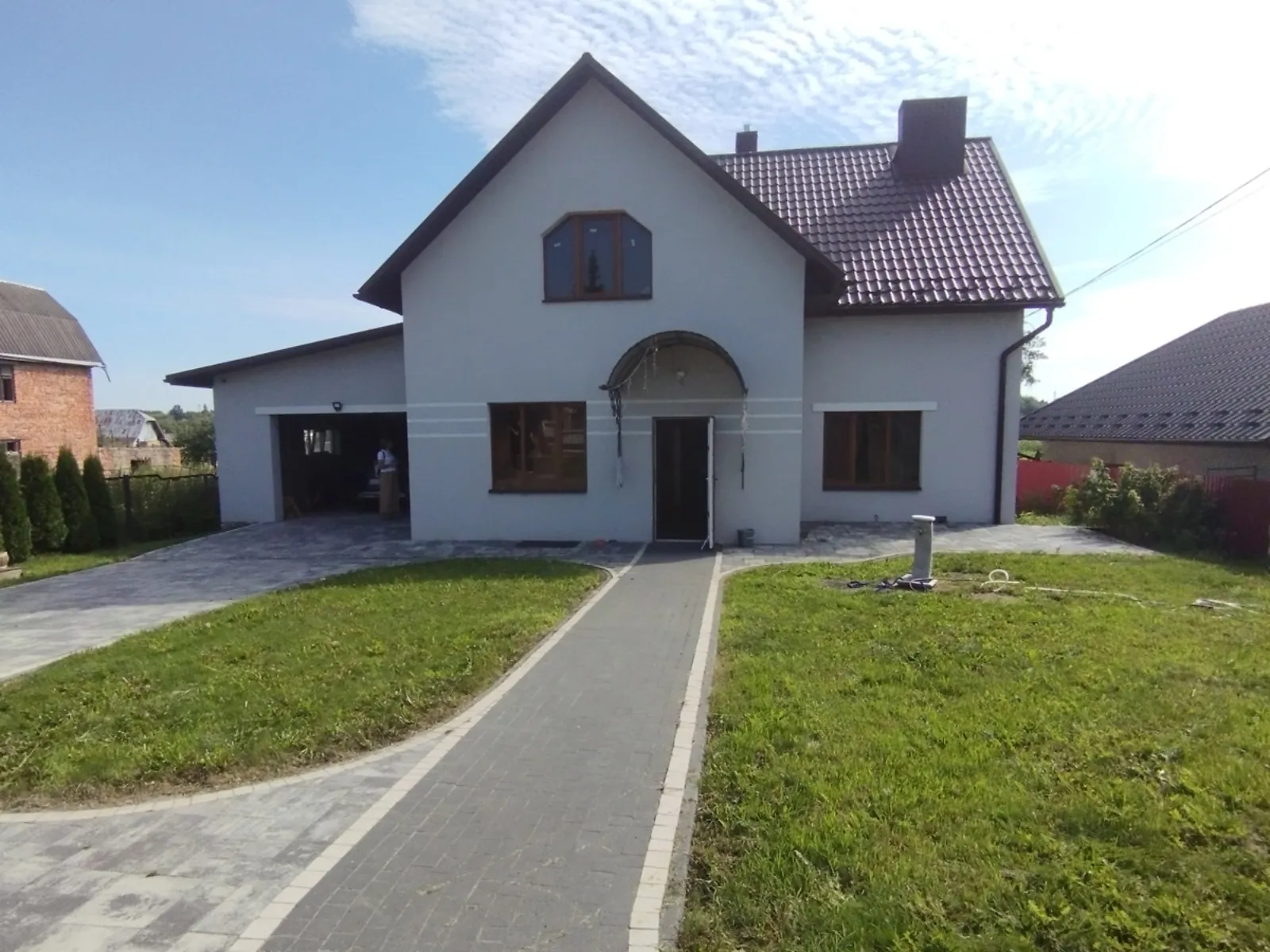 Продается дом на 2 этажа 190 кв. м с верандой, цена: 125000 $ - фото 1