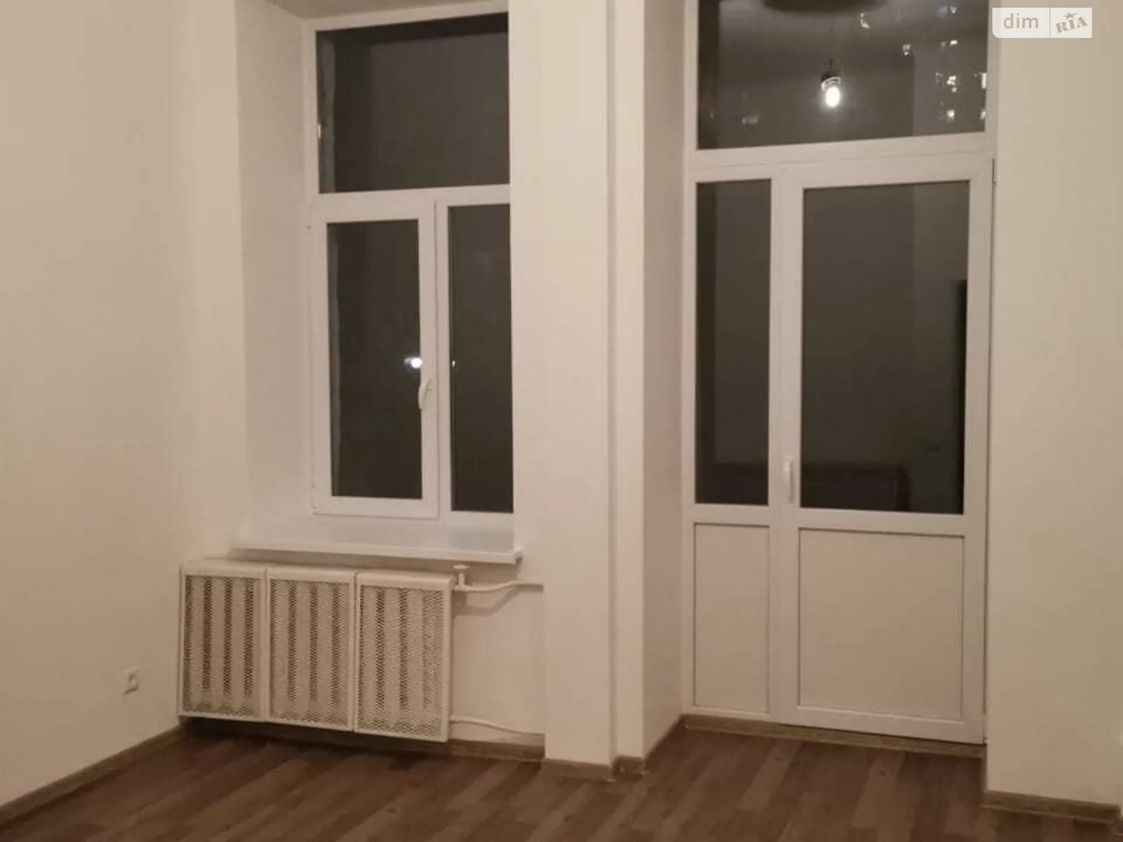 Сдается в аренду офис 70 кв. м в бизнес-центре, цена: 27500 грн - фото 1