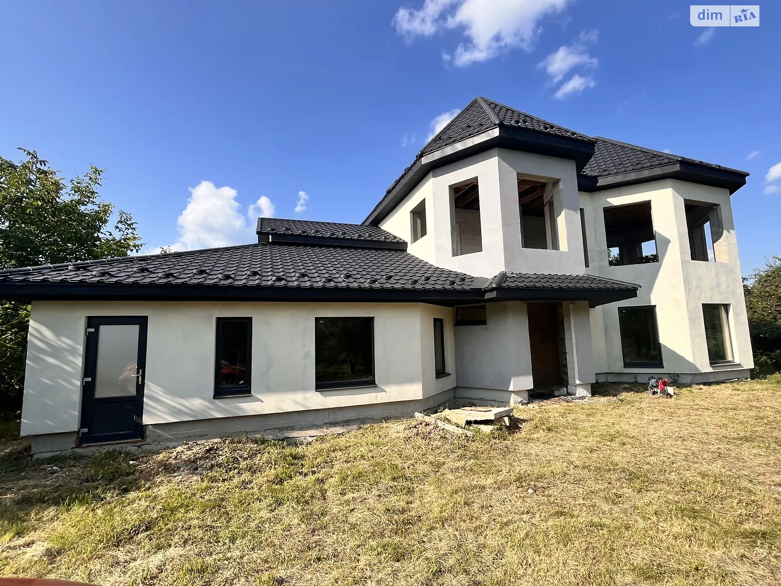 Продается дом на 2 этажа 180 кв. м с беседкой, цена: 220000 $ - фото 1