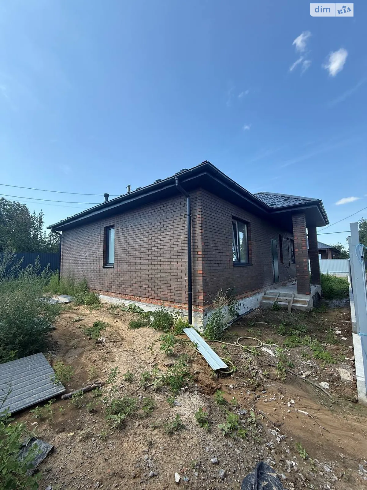 Продається одноповерховий будинок 100 кв. м з ділянкою, цена: 86000 $ - фото 1