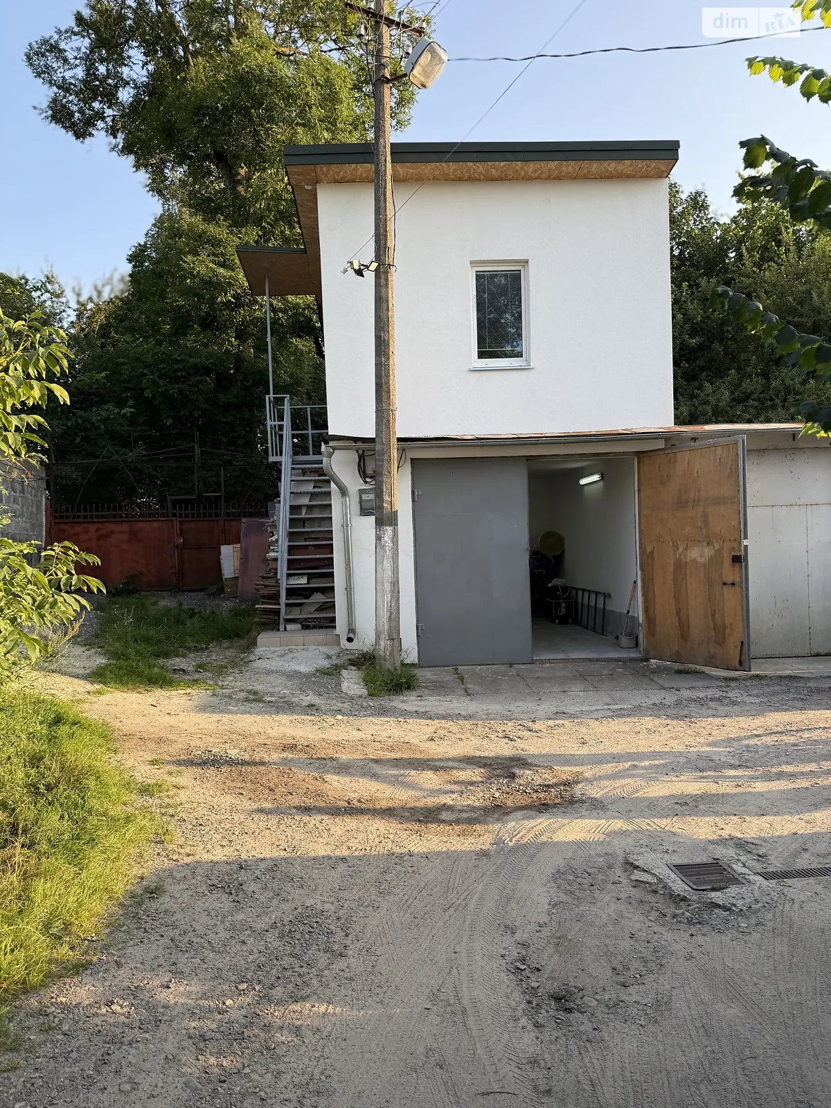 Продается место в гаражном кооперативе универсальный на 48 кв. м, цена: 27000 $ - фото 1