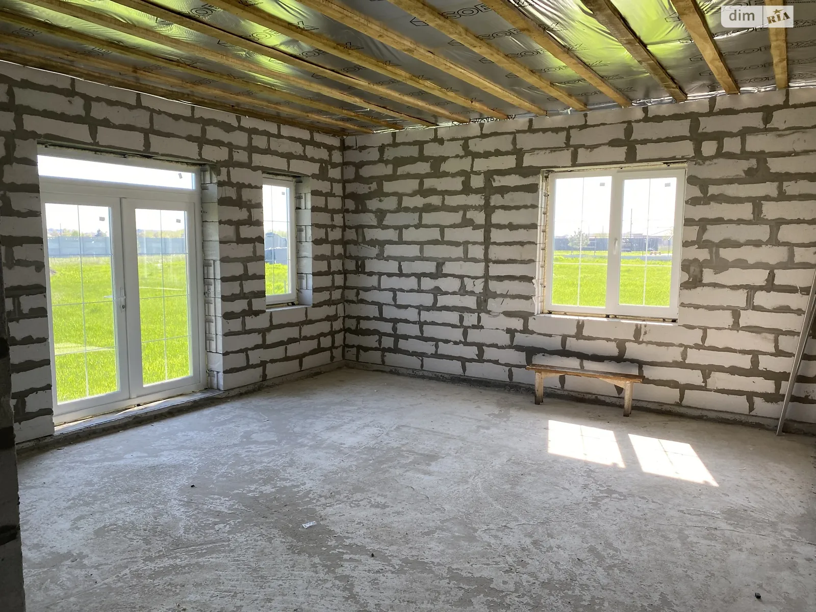 Продається одноповерховий будинок 154 кв. м з каміном, цена: 85000 $ - фото 1