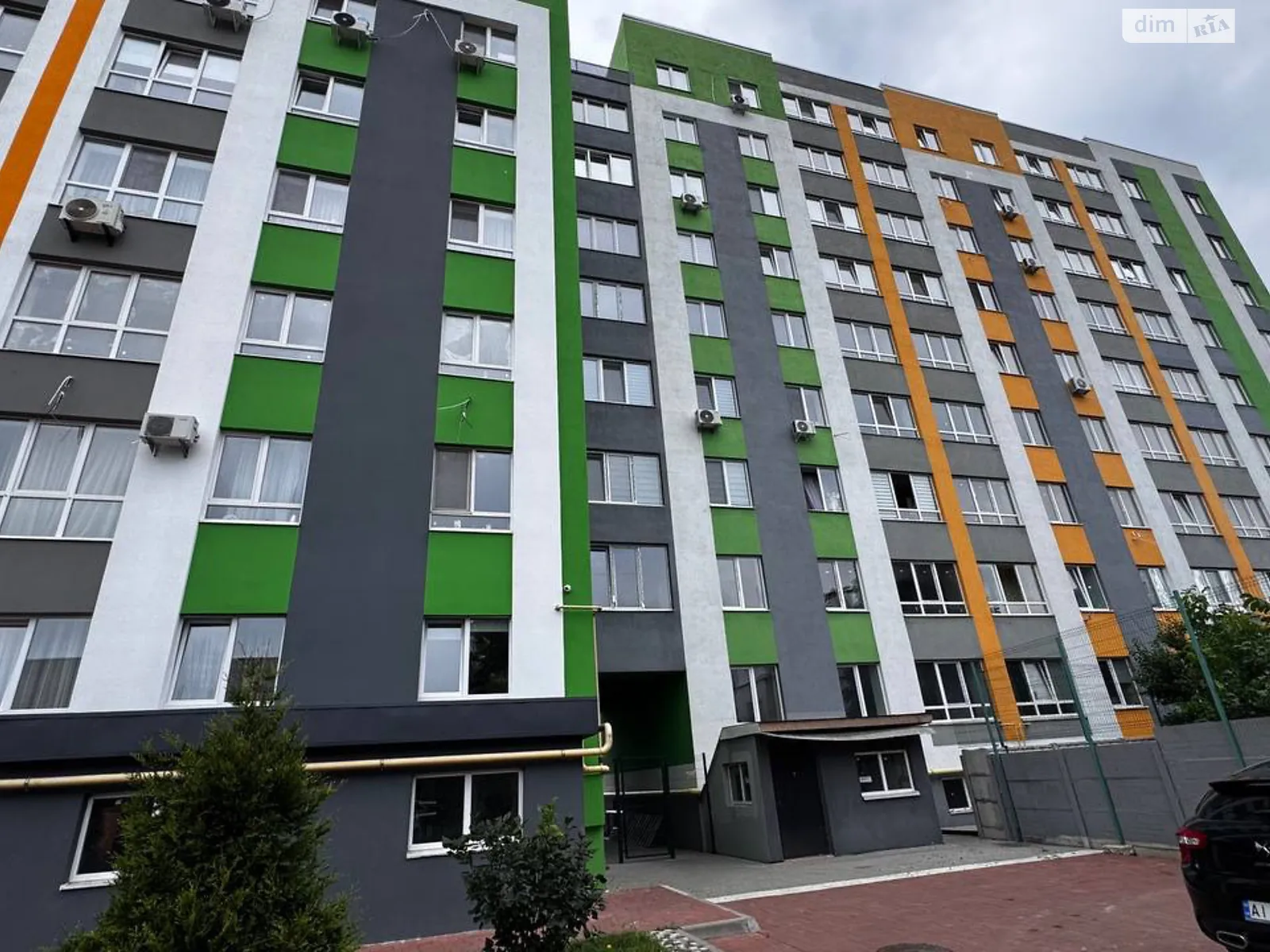 Продается 1-комнатная квартира 33.2 кв. м в Гостомеле, ул. Остромирская, 49Г - фото 1