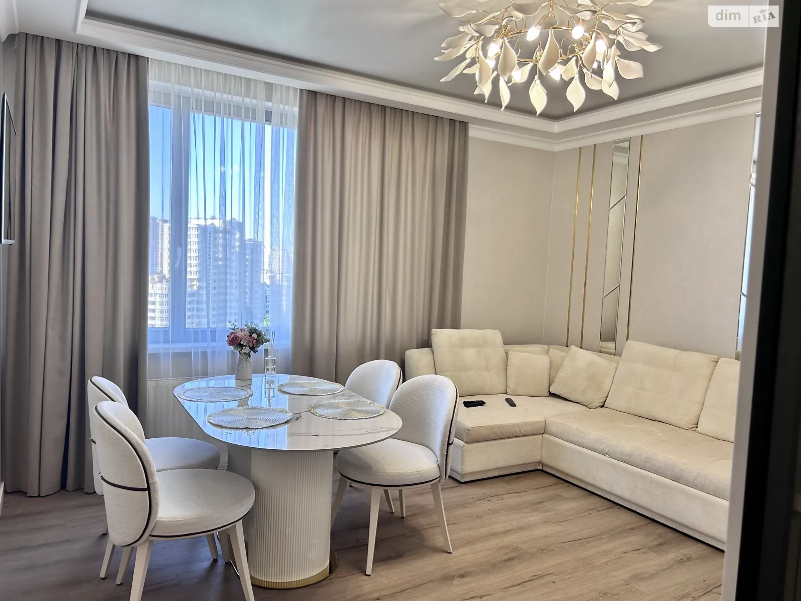 Здається в оренду 2-кімнатна квартира 73 кв. м у Одесі, вул. Генуезька - фото 1