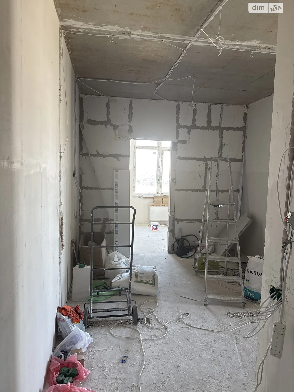 Продается 3-комнатная квартира 53 кв. м в Одессе, ул. Краснова, 3 корпус 65 - фото 1