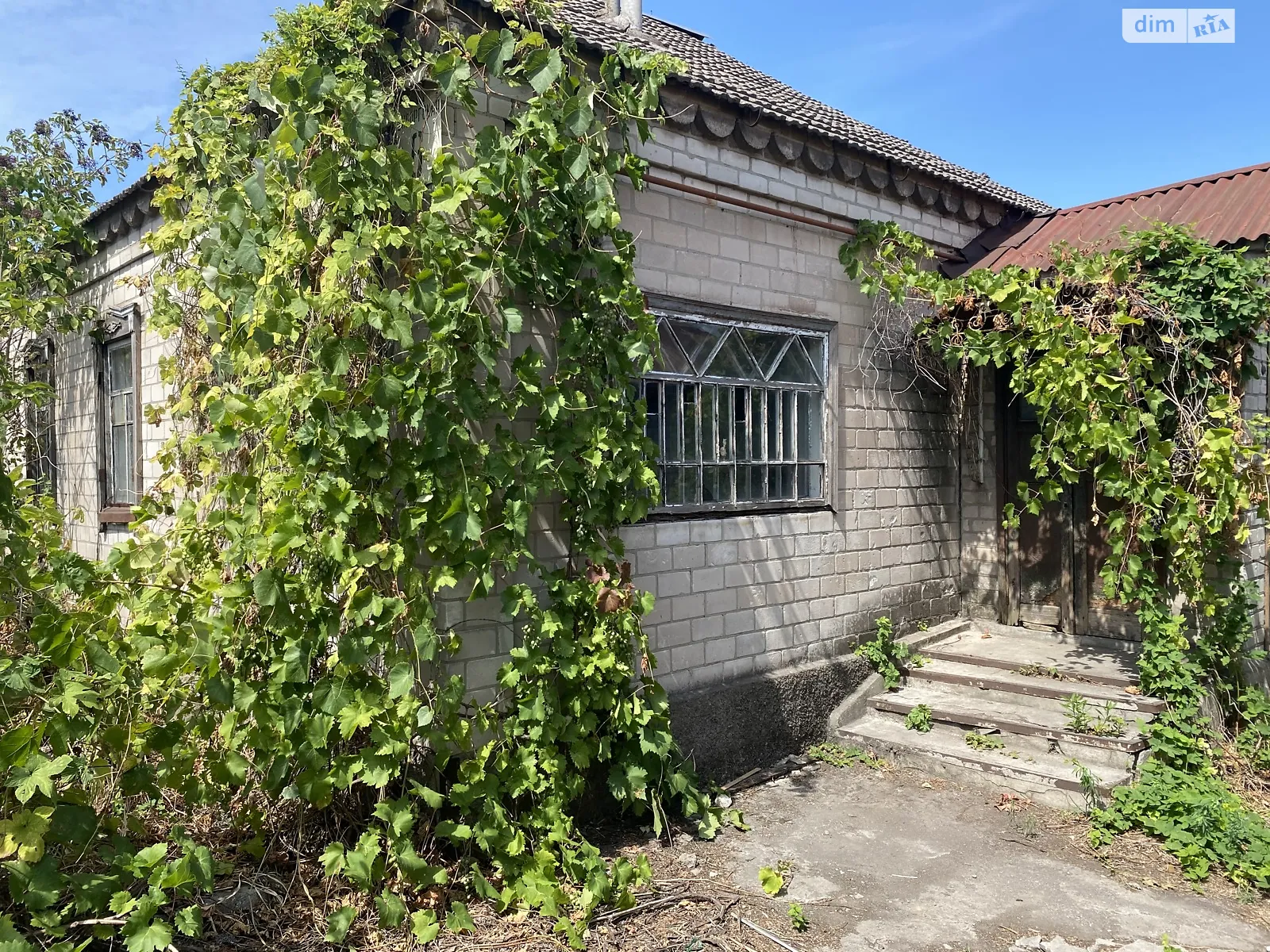 Продается одноэтажный дом 60 кв. м с верандой, цена: 10000 $ - фото 1