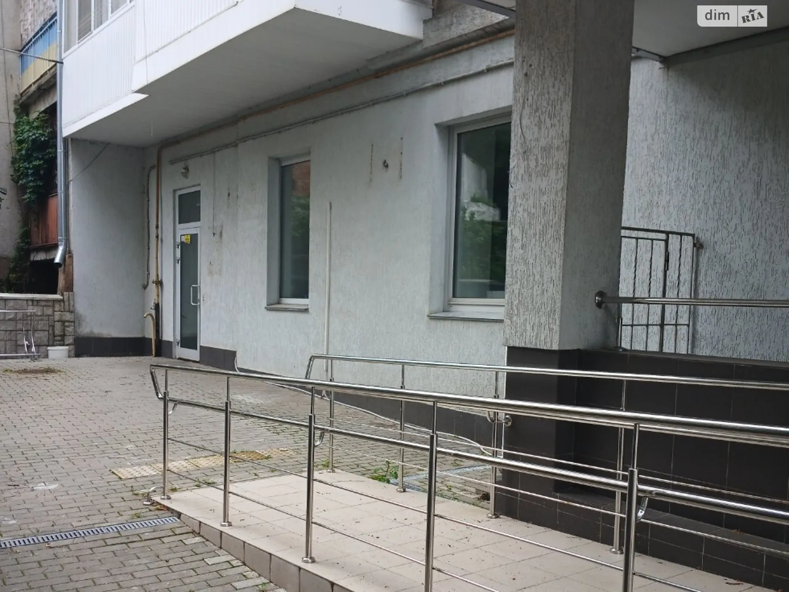 Продается помещения свободного назначения 178 кв. м в 4-этажном здании, цена: 195000 $ - фото 1