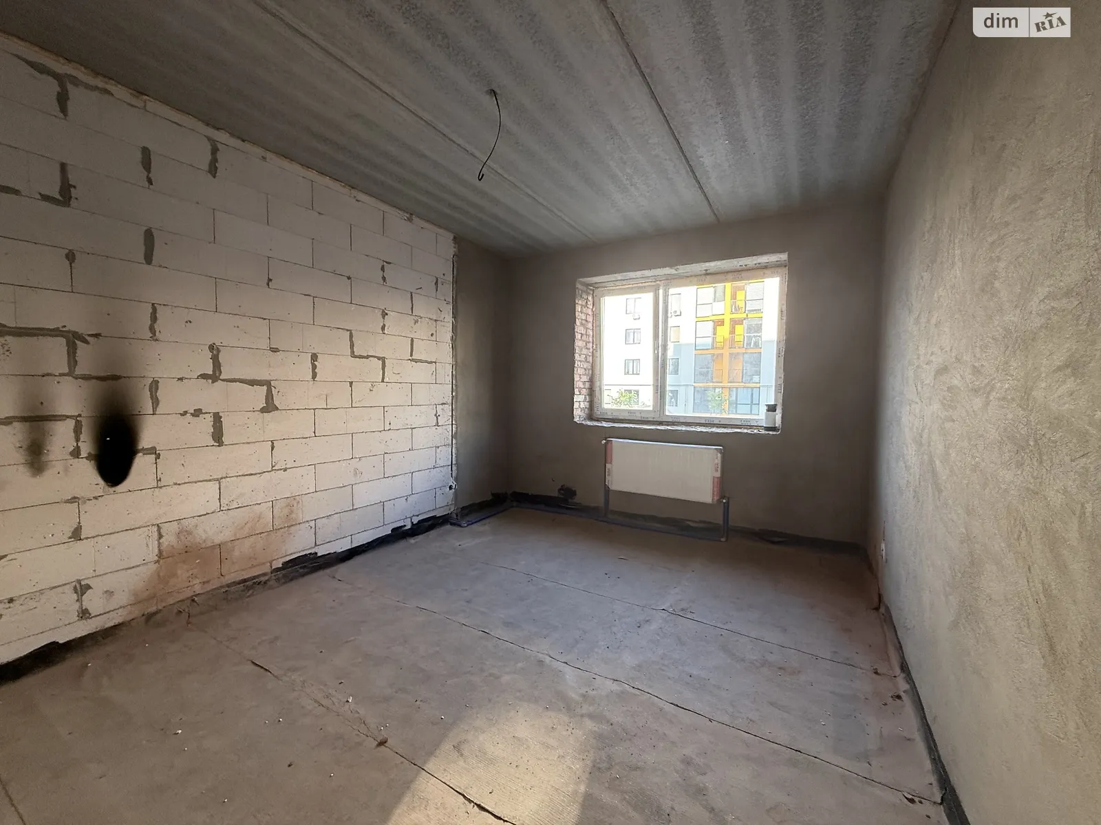 Продается 1-комнатная квартира 44 кв. м в Березиной, ул. Радужная, 104 - фото 1