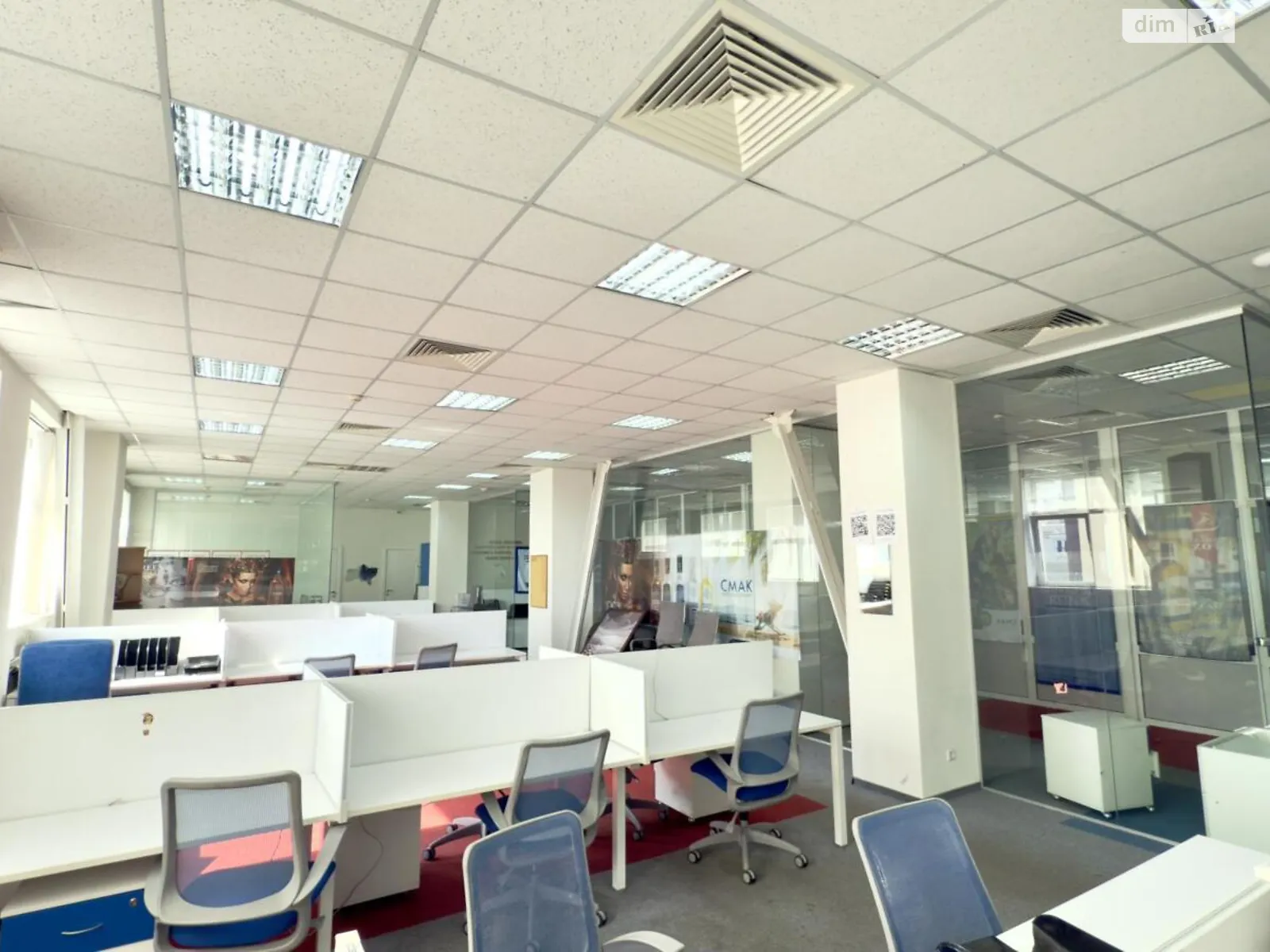 Сдается в аренду офис 235 кв. м в бизнес-центре, цена: 100729 грн - фото 1