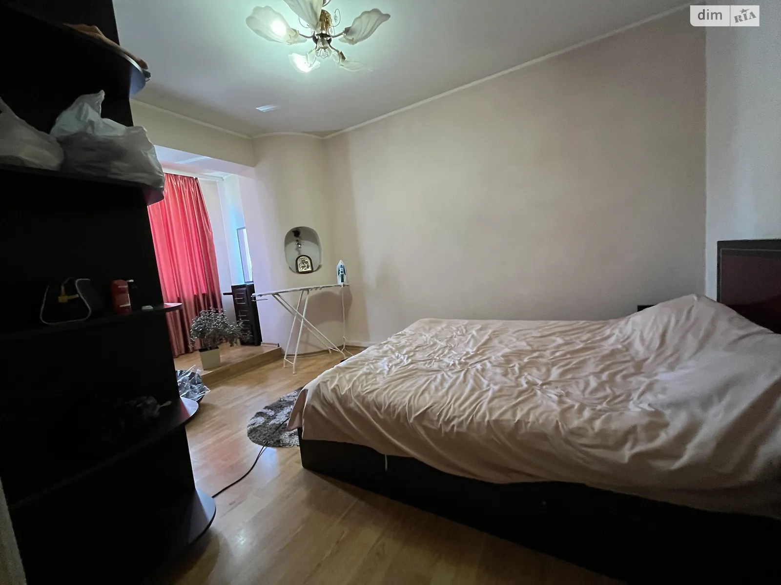 Продается 3-комнатная квартира 71.1 кв. м в Ивано-Франковске, ул. Ивасюка - фото 1