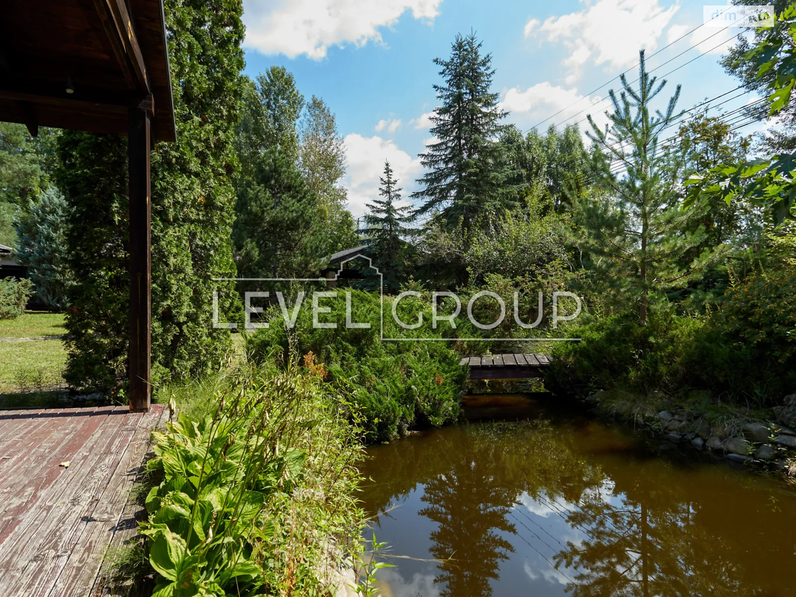 Продается дом на 2 этажа 274 кв. м с подвалом, цена: 295000 $ - фото 1