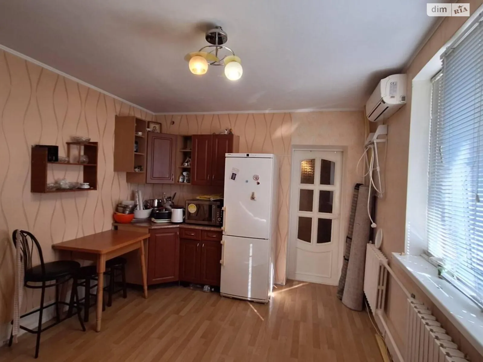 Продается комната 45.1 кв. м в Черноморске, цена: 17500 $ - фото 1