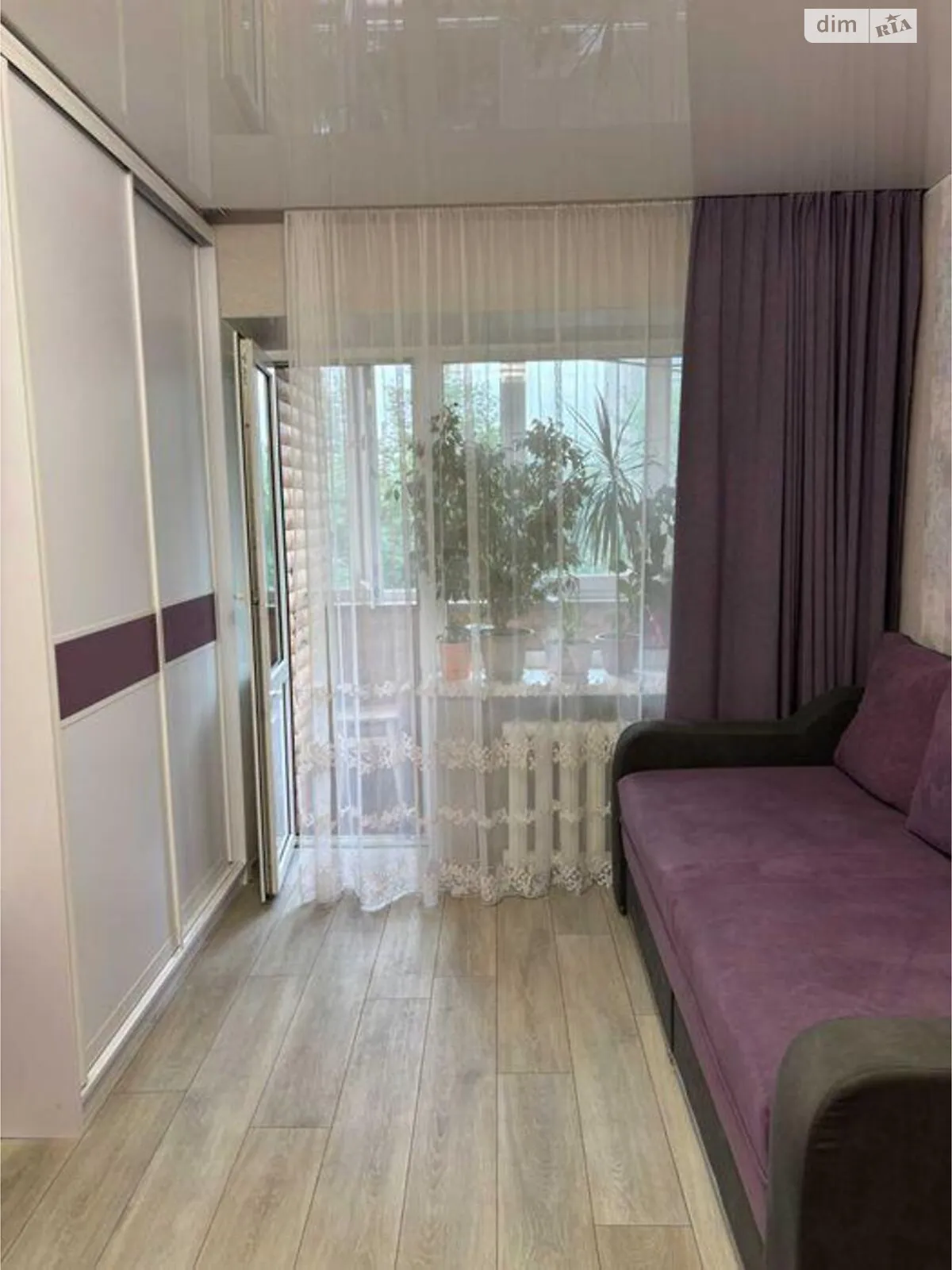 Продается 1-комнатная квартира 30 кв. м в Киеве, ул. Сентябрьская, 12 - фото 1