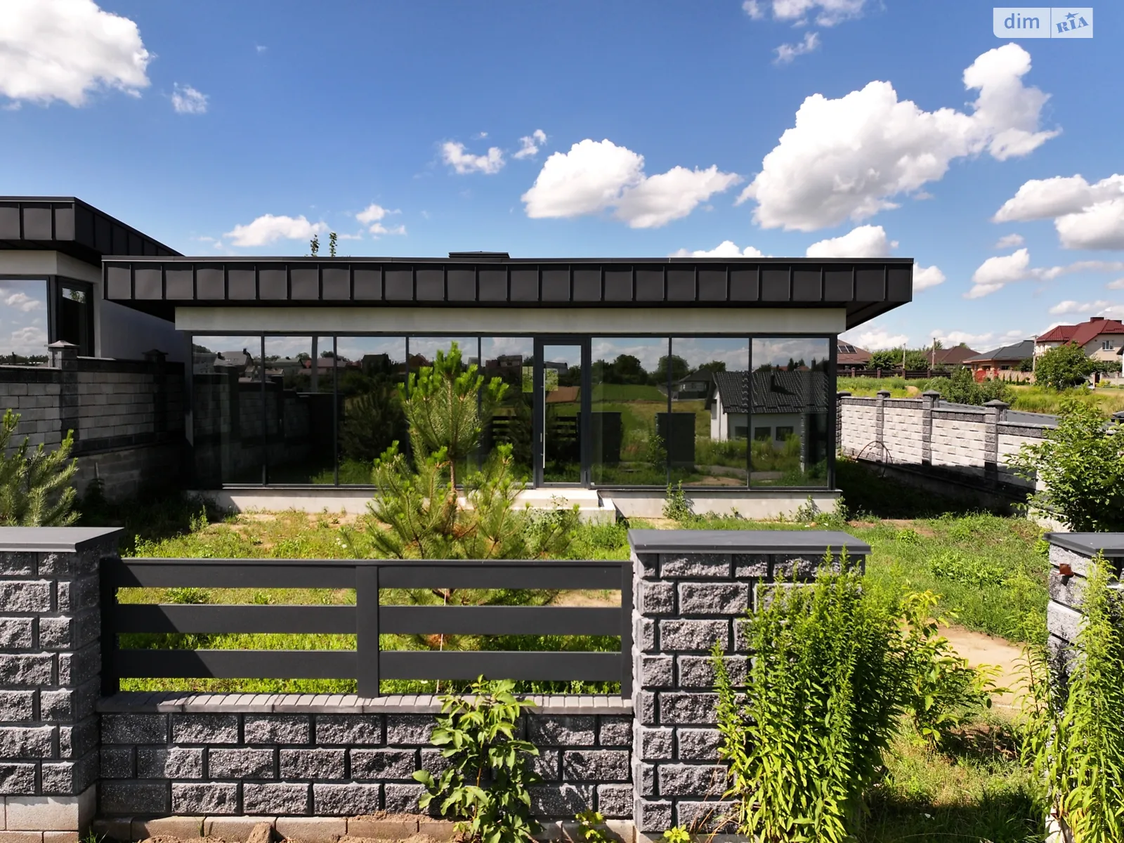 Продается одноэтажный дом 73.9 кв. м с баней/сауной, цена: 95000 $ - фото 1