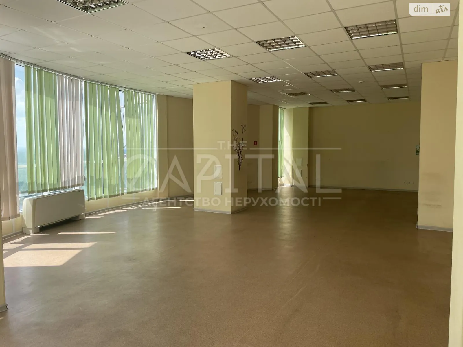 Сдается в аренду офис 446 кв. м в бизнес-центре, цена: 2700 $ - фото 1