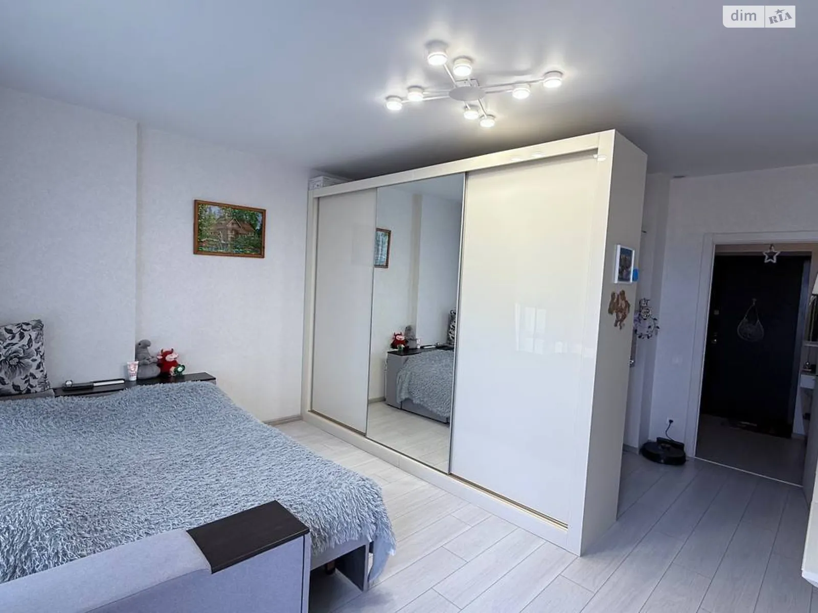 Продается 1-комнатная квартира 31 кв. м в Авангарде, ул. Василия Спрейса - фото 1