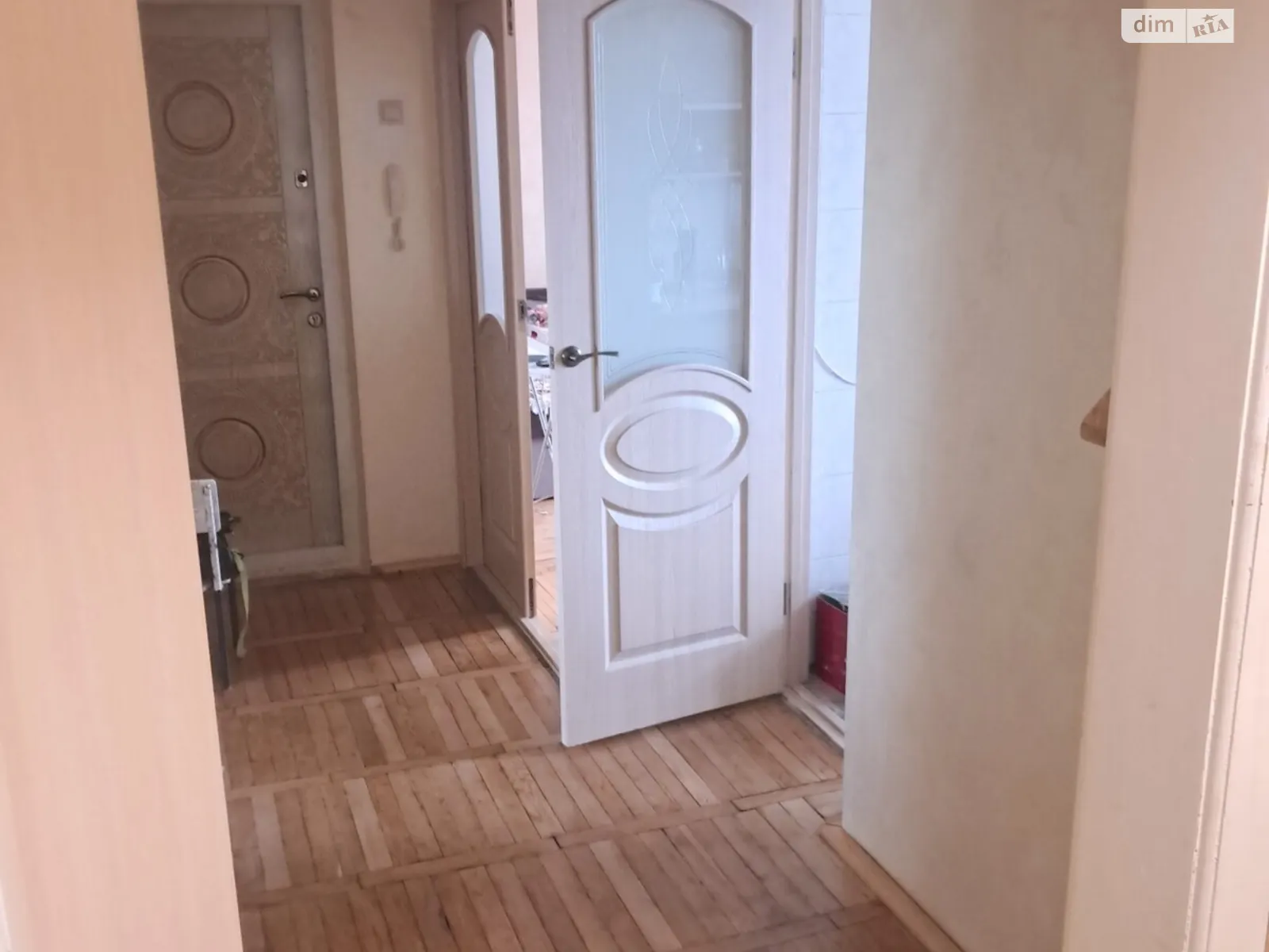 Продается 3-комнатная квартира 63.4 кв. м в Ужгороде, ул. Годинки, 10 - фото 1