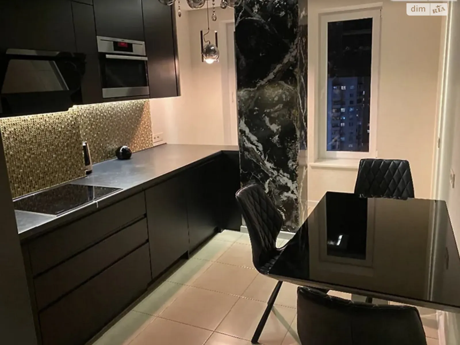 Продается 2-комнатная квартира 66 кв. м в Харькове, ул. Гвардейцев-Широнинцев, 70 - фото 1