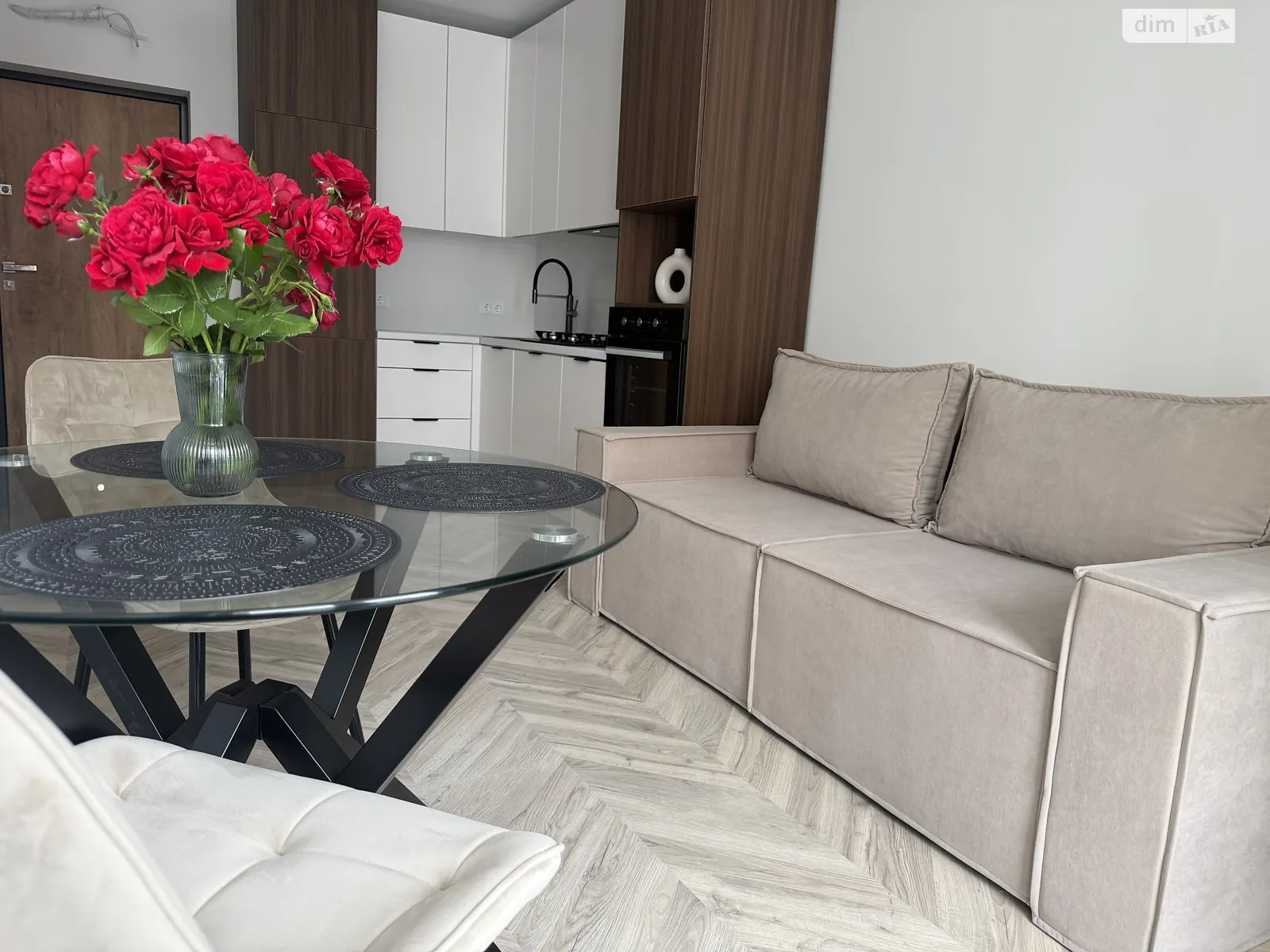 Продается 1-комнатная квартира 39 кв. м в Ирпене, ул. Ольги Кобылянской(Достоевского), 1В/24 - фото 1