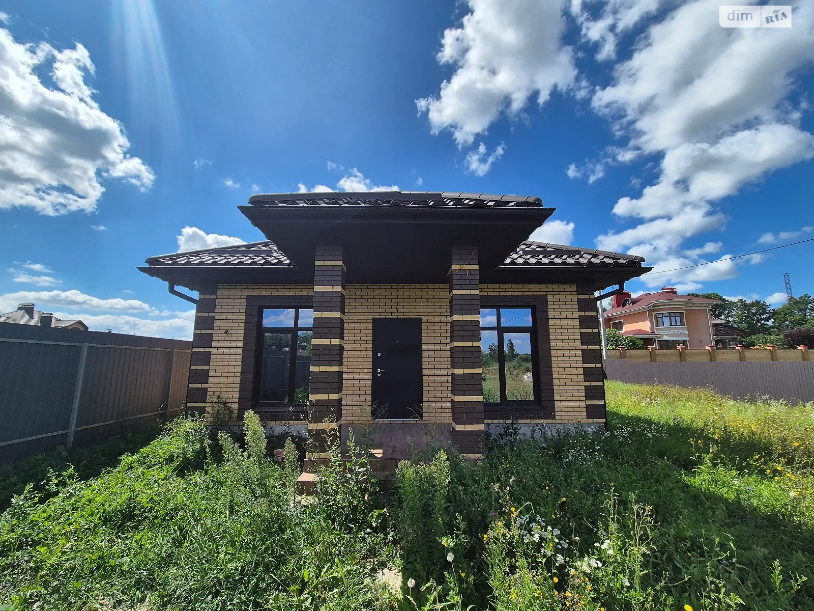 Продается одноэтажный дом 115 кв. м с баней/сауной, цена: 159999 $ - фото 1