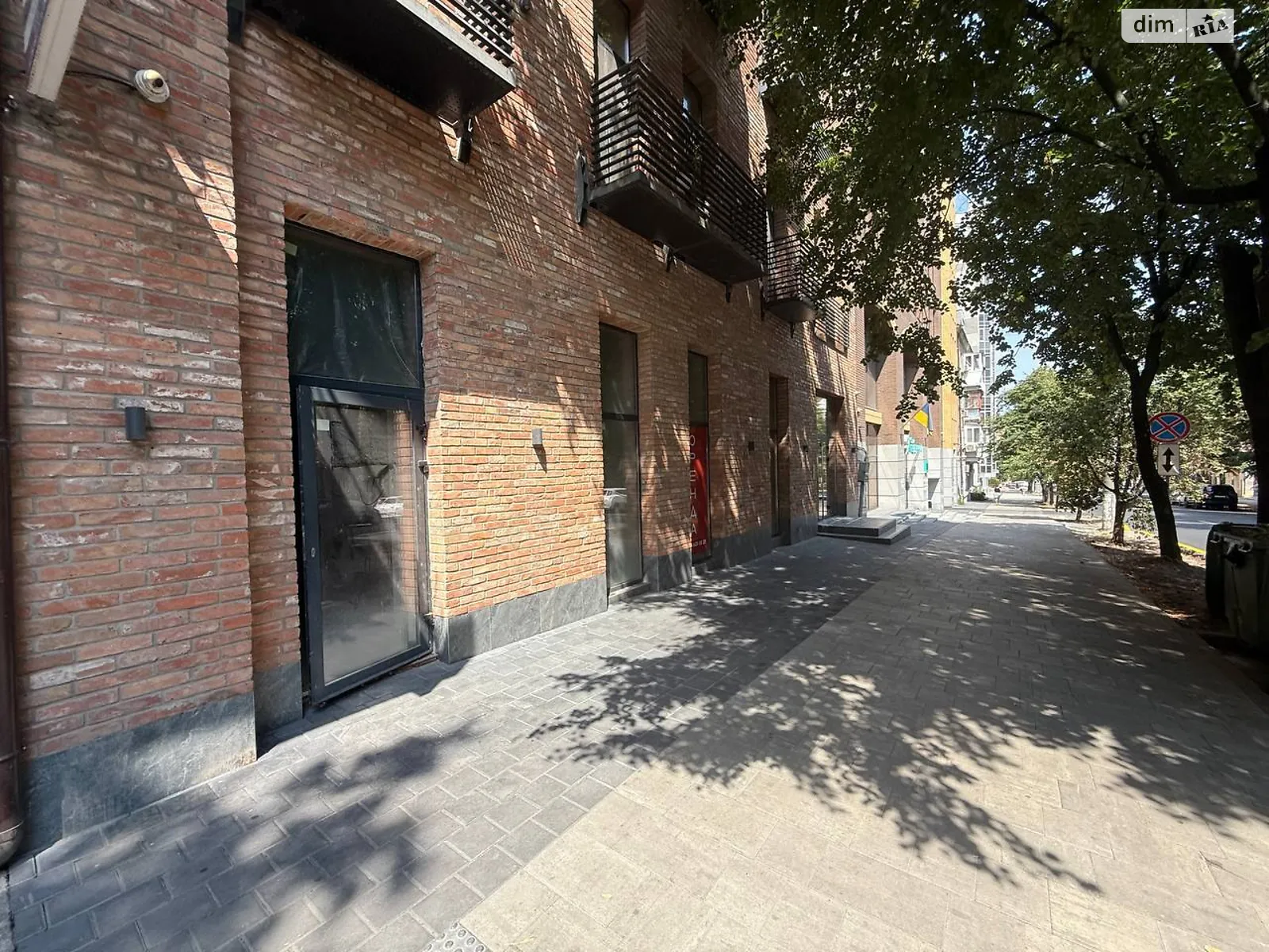 Здається в оренду приміщення вільного призначення 268.5 кв. м в 5-поверховій будівлі, цена: 3491 $ - фото 1