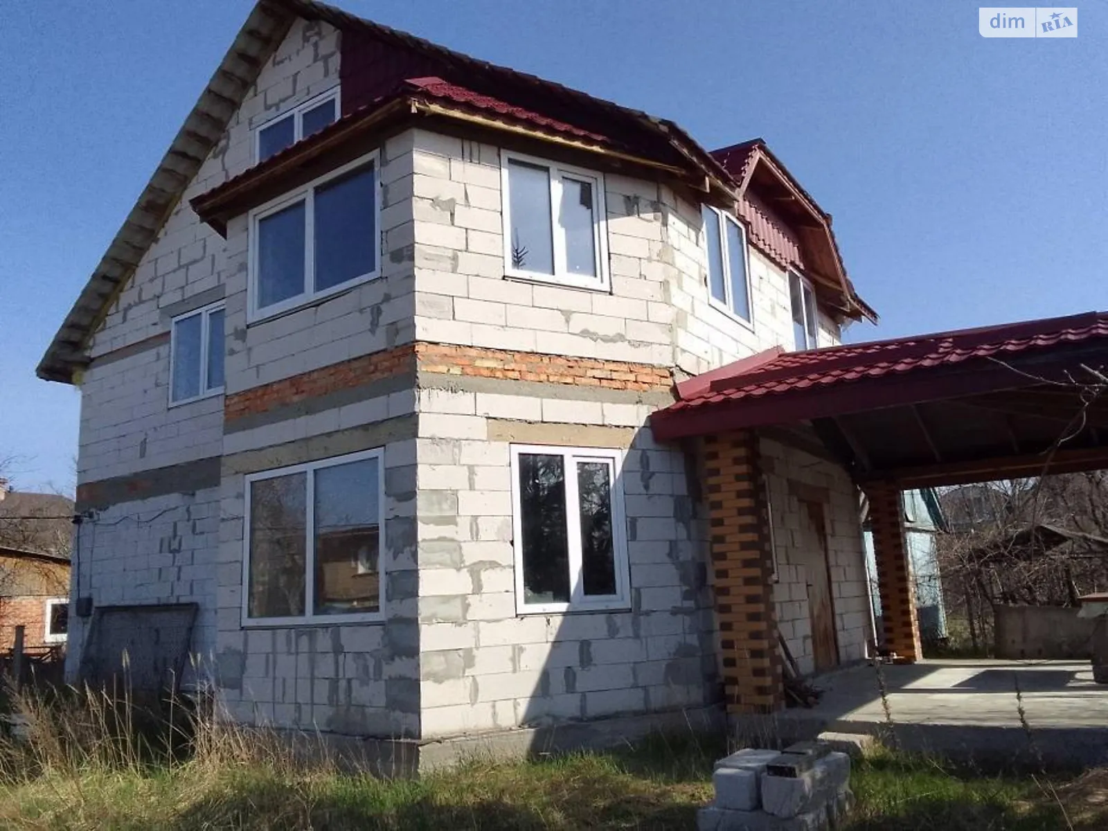 Продается дом на 2 этажа 120 кв. м с балконом, цена: 46000 $ - фото 1