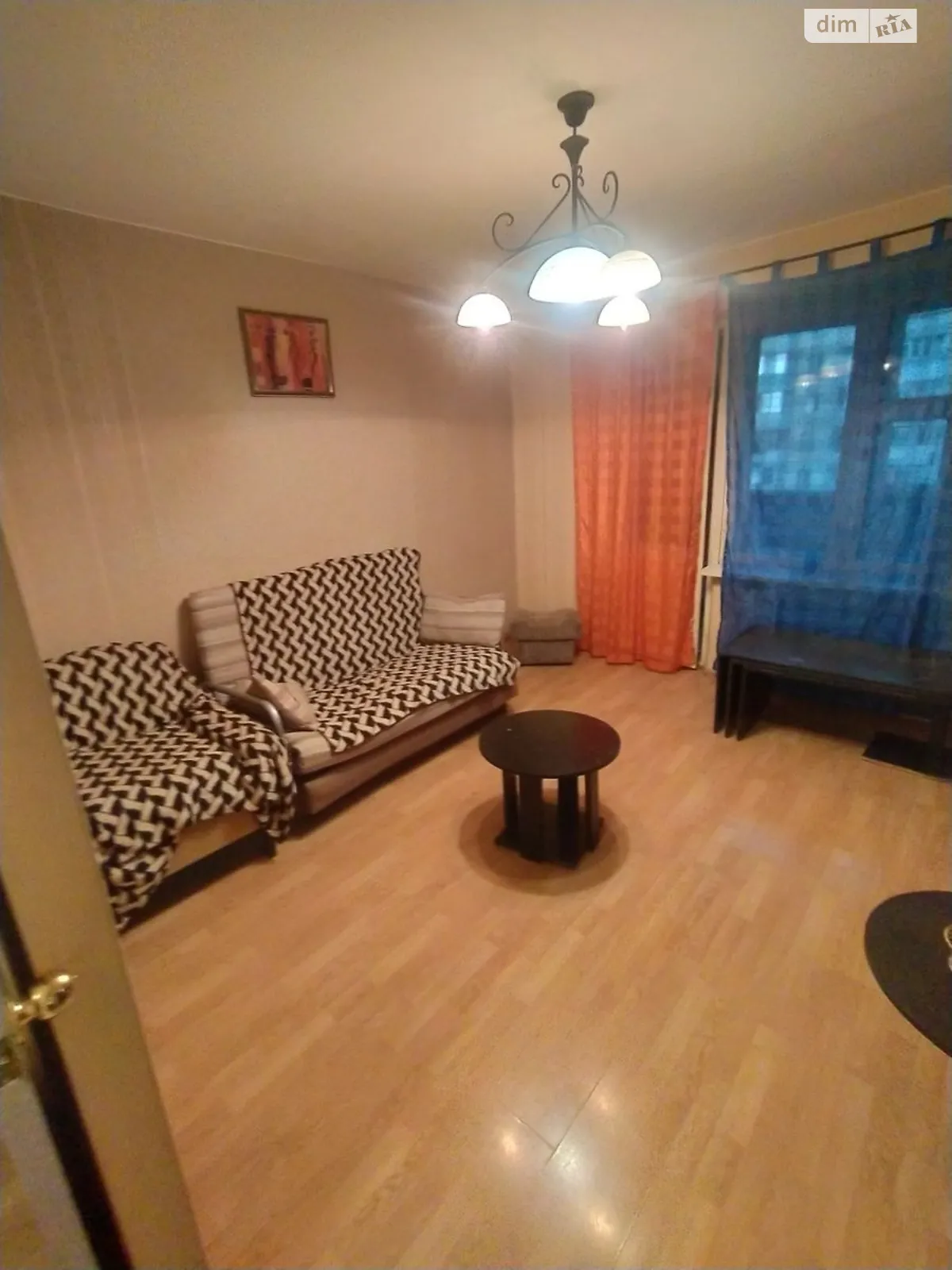 Продається 1-кімнатна квартира 31 кв. м у Києві, вул. Милославська, 19А - фото 1