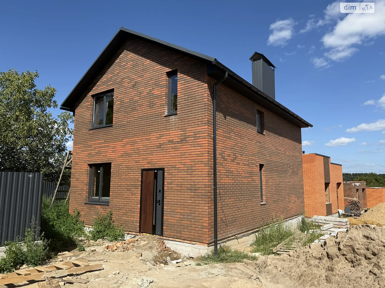 Продается дом на 2 этажа 105 кв. м с верандой, цена: 88000 $ - фото 1