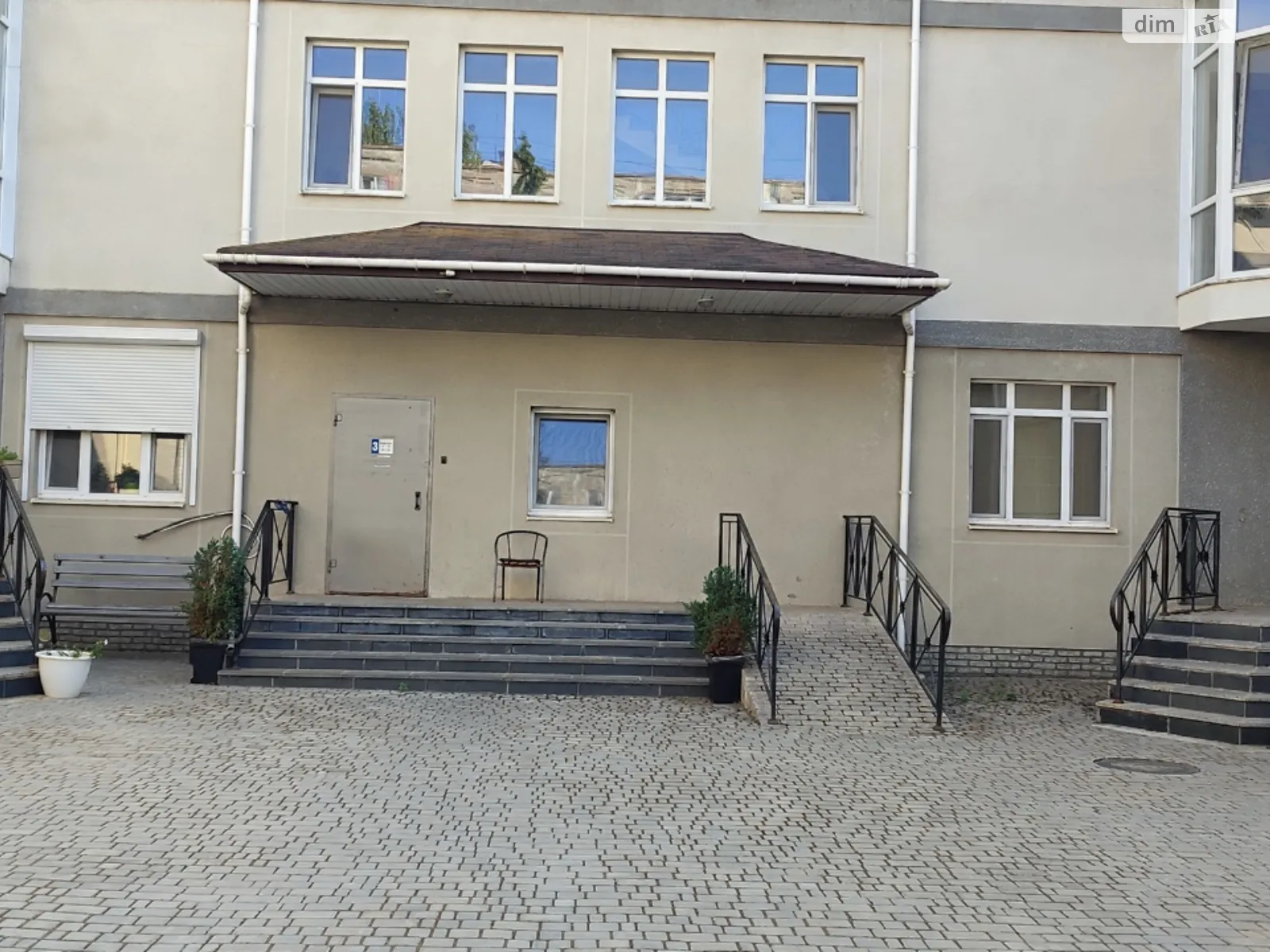Продается 2-комнатная квартира 67.8 кв. м в, цена: 28000 $ - фото 1