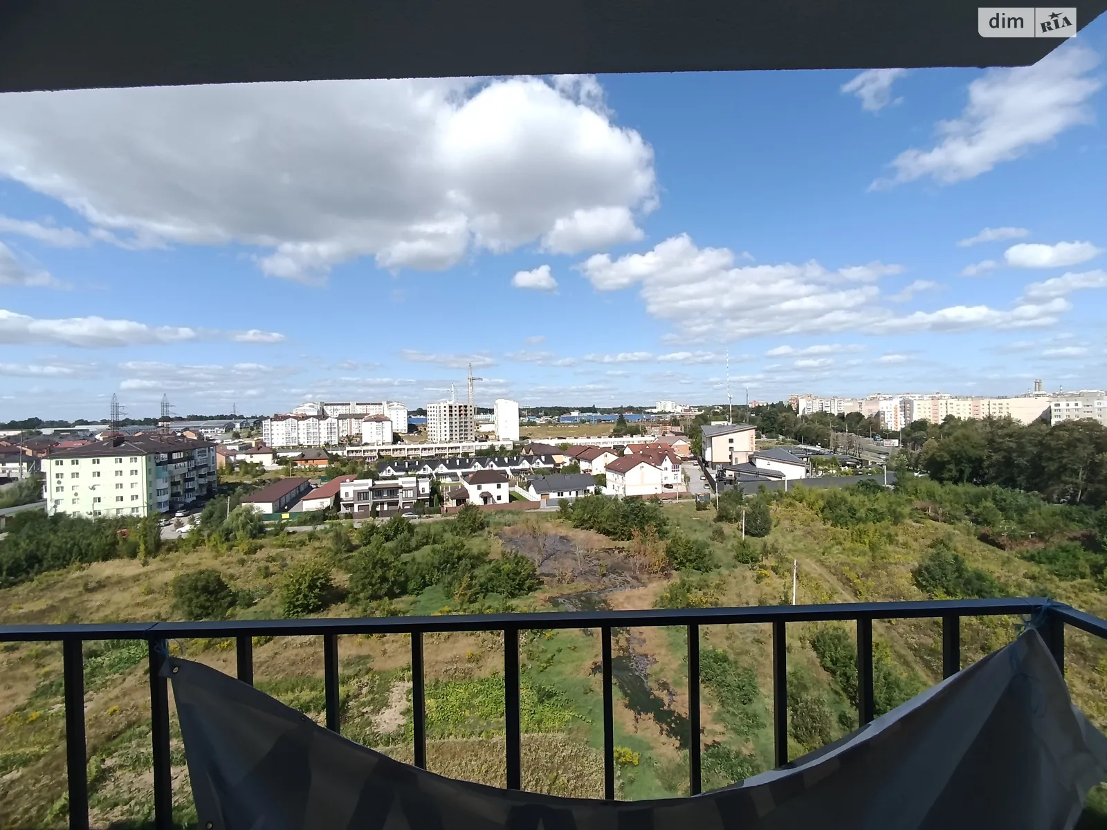 Продается 1-комнатная квартира 43 кв. м в Зарванцах, ул. Рыбацкая, 1 - фото 1