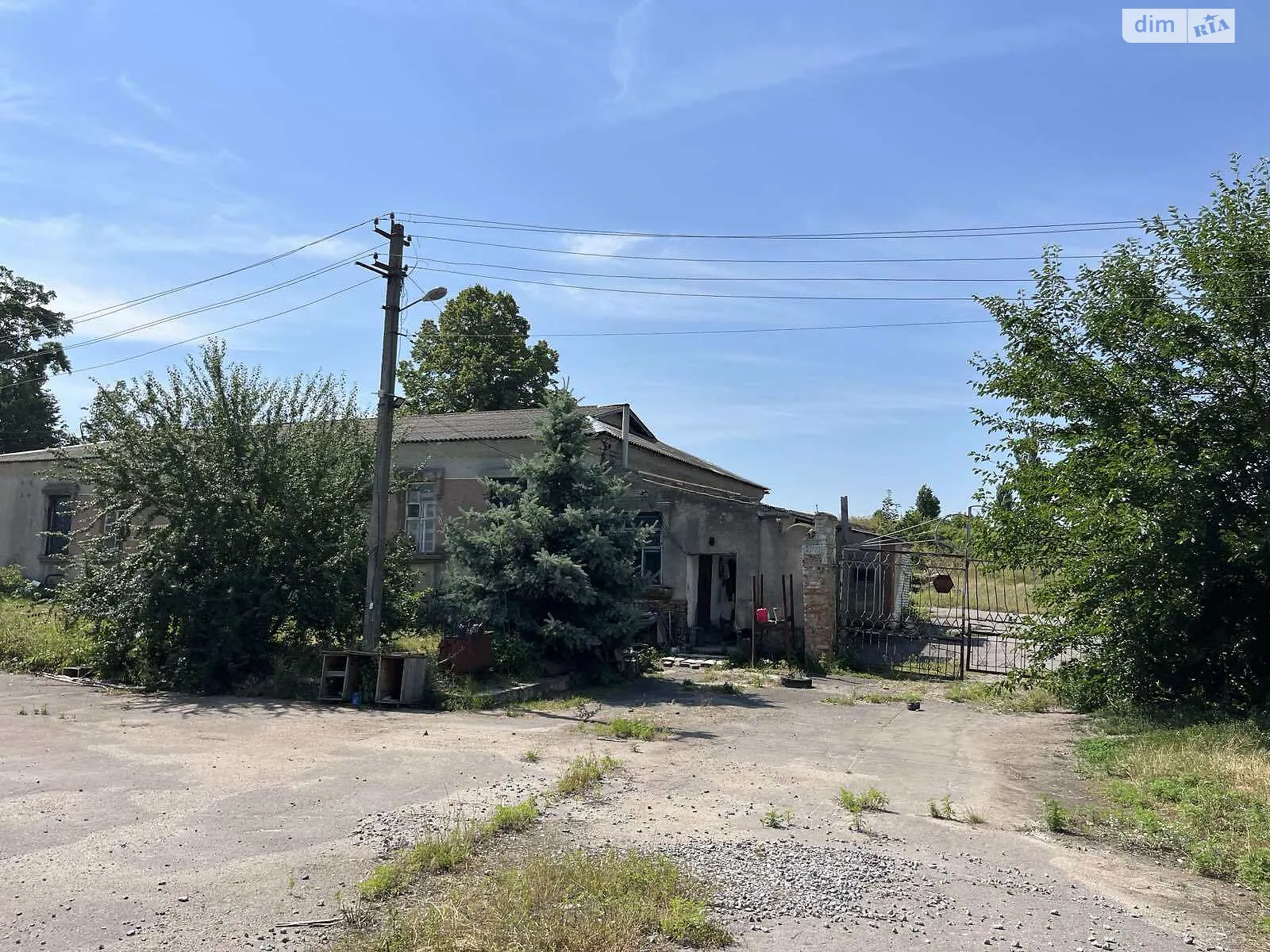 Продается объект сферы услуг 3140 кв. м в 1-этажном здании, цена: 75000 $ - фото 1